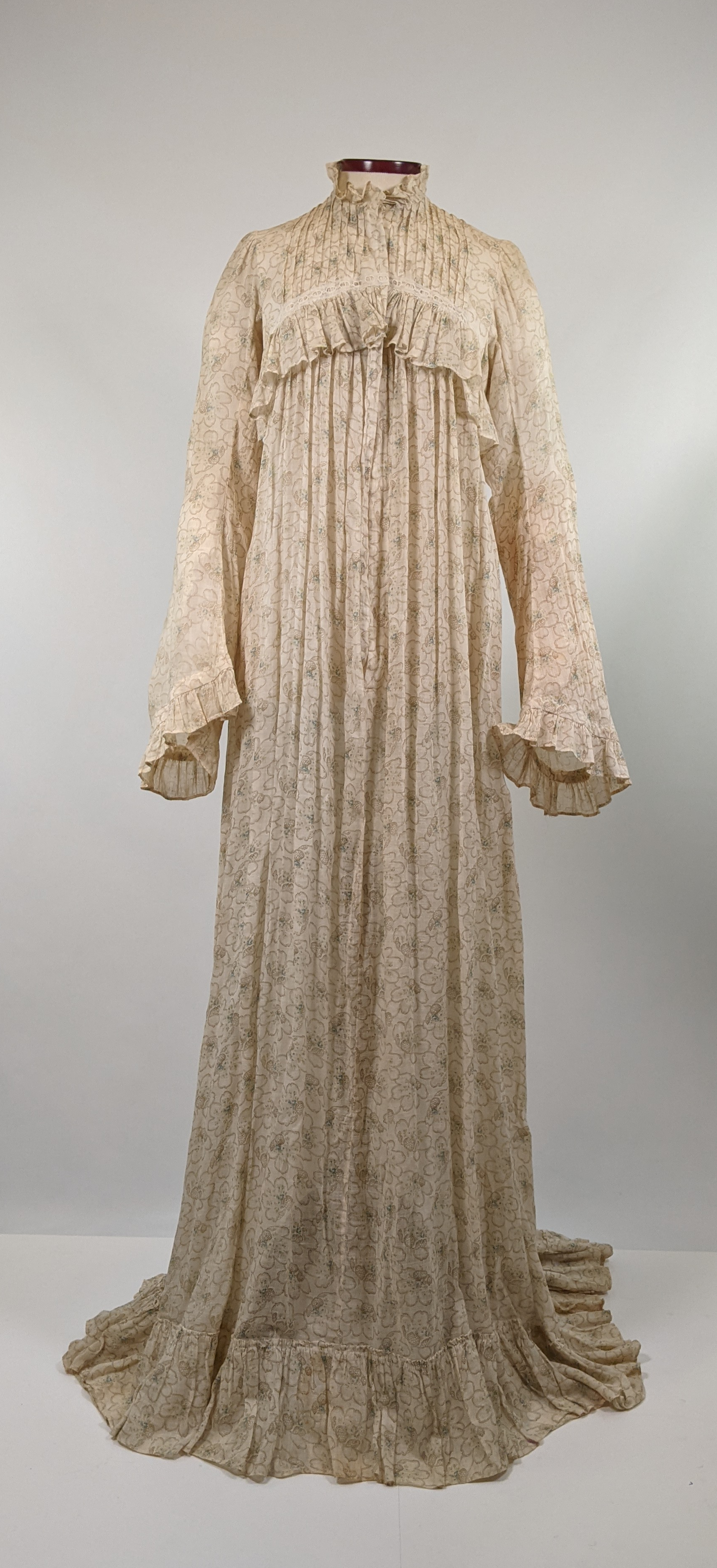 1900s Cotton Nightgown