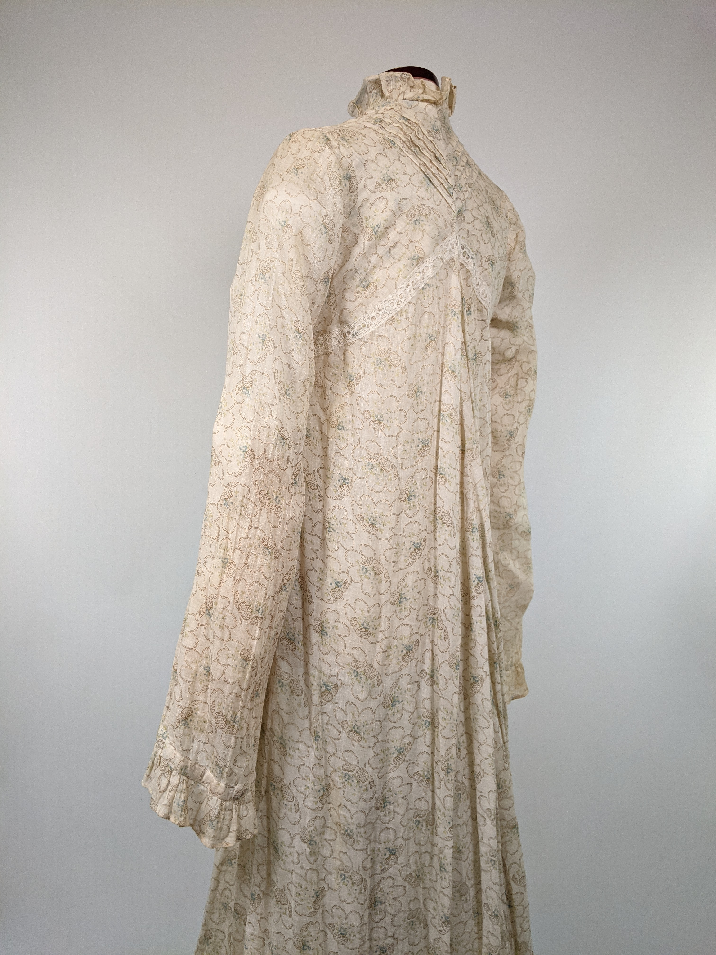 1900s Cotton Nightgown