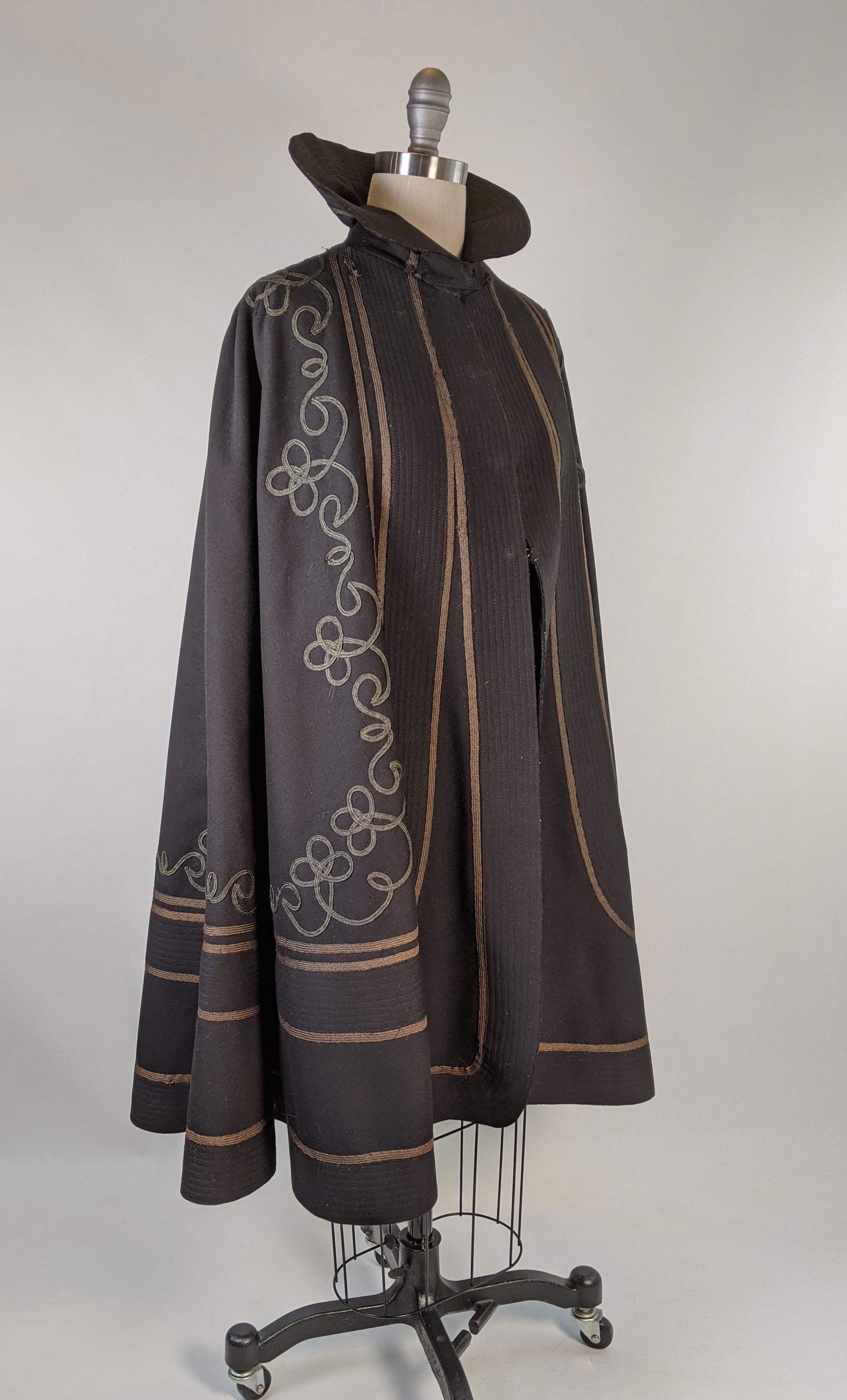 1890s Wool Cape