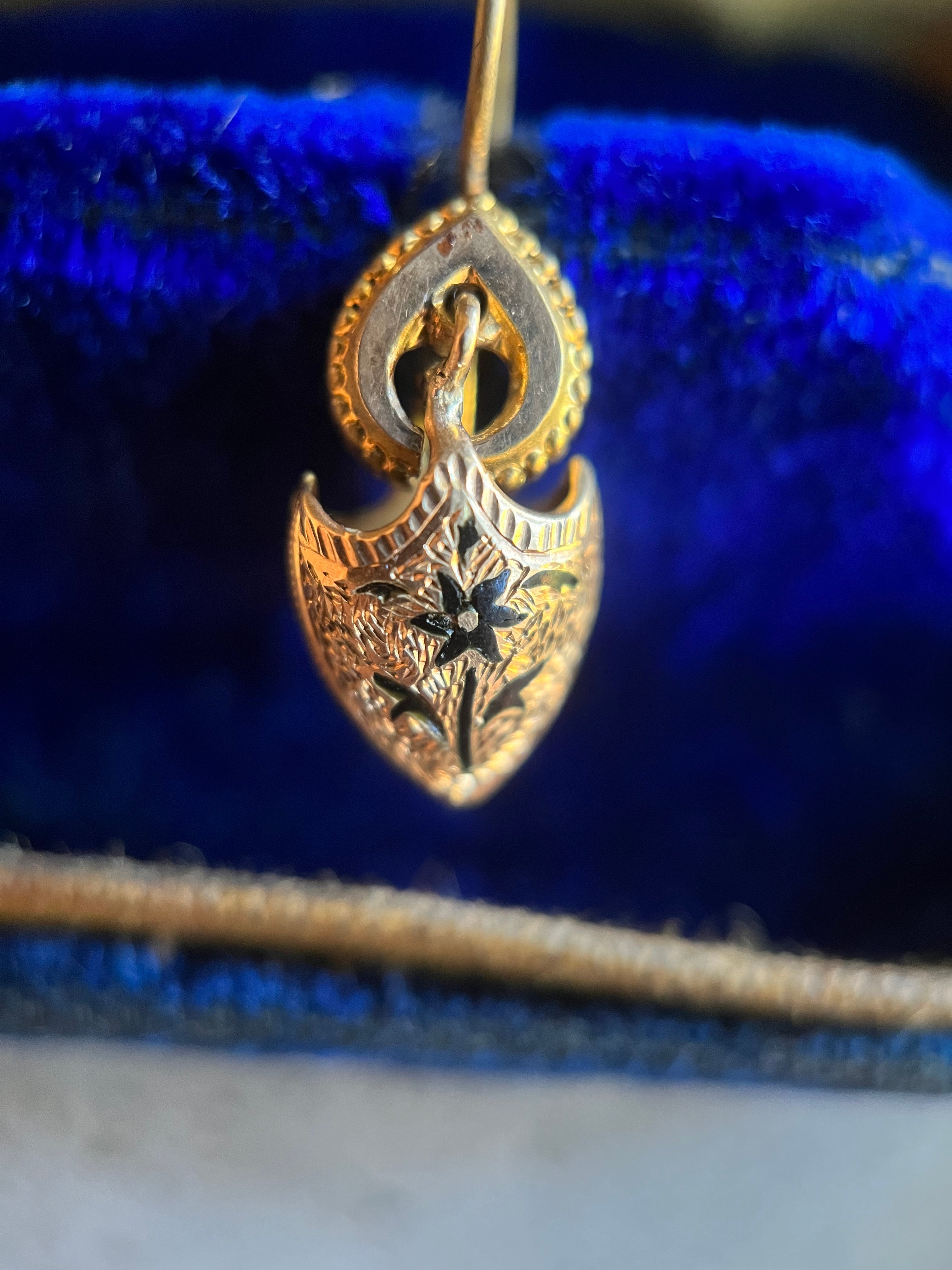 c. 1890s Taille d&