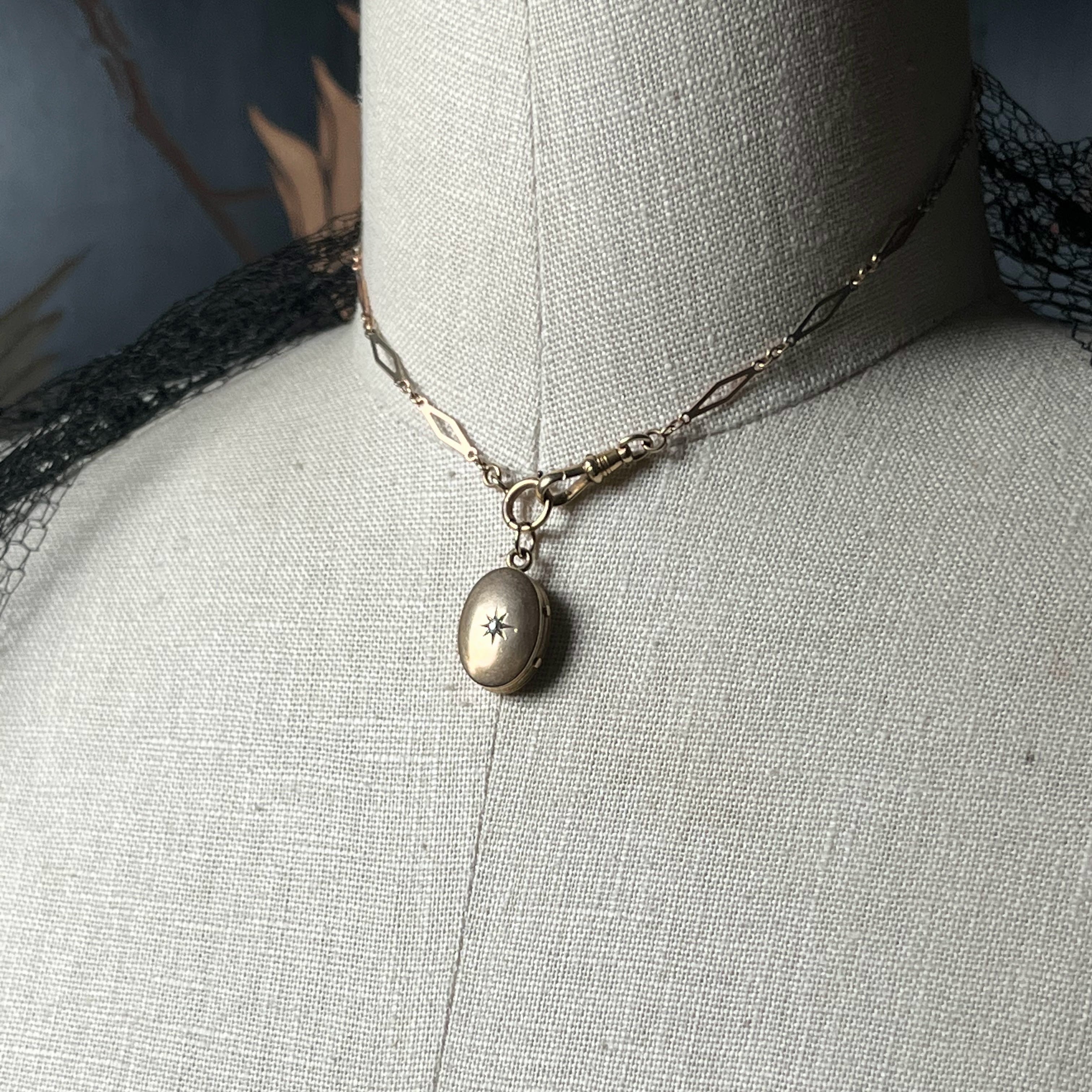 c. 1900s 9k Gold Diamond Star Locket