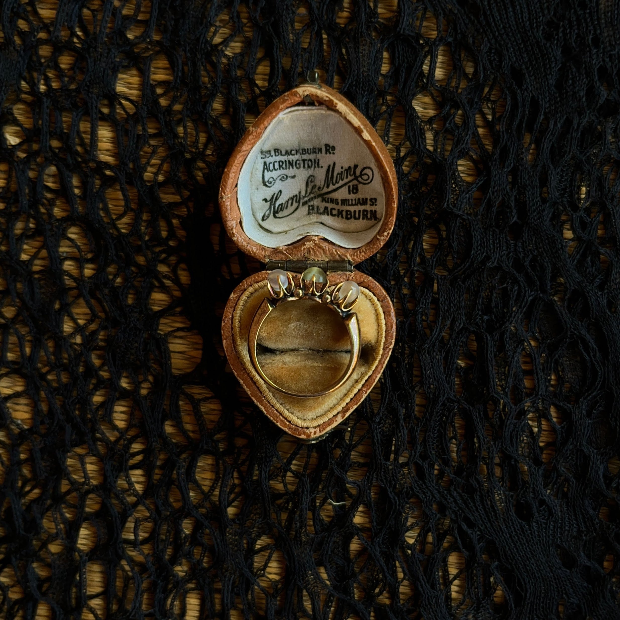 c. 1890s-1900s 9k Moonstone Cat&