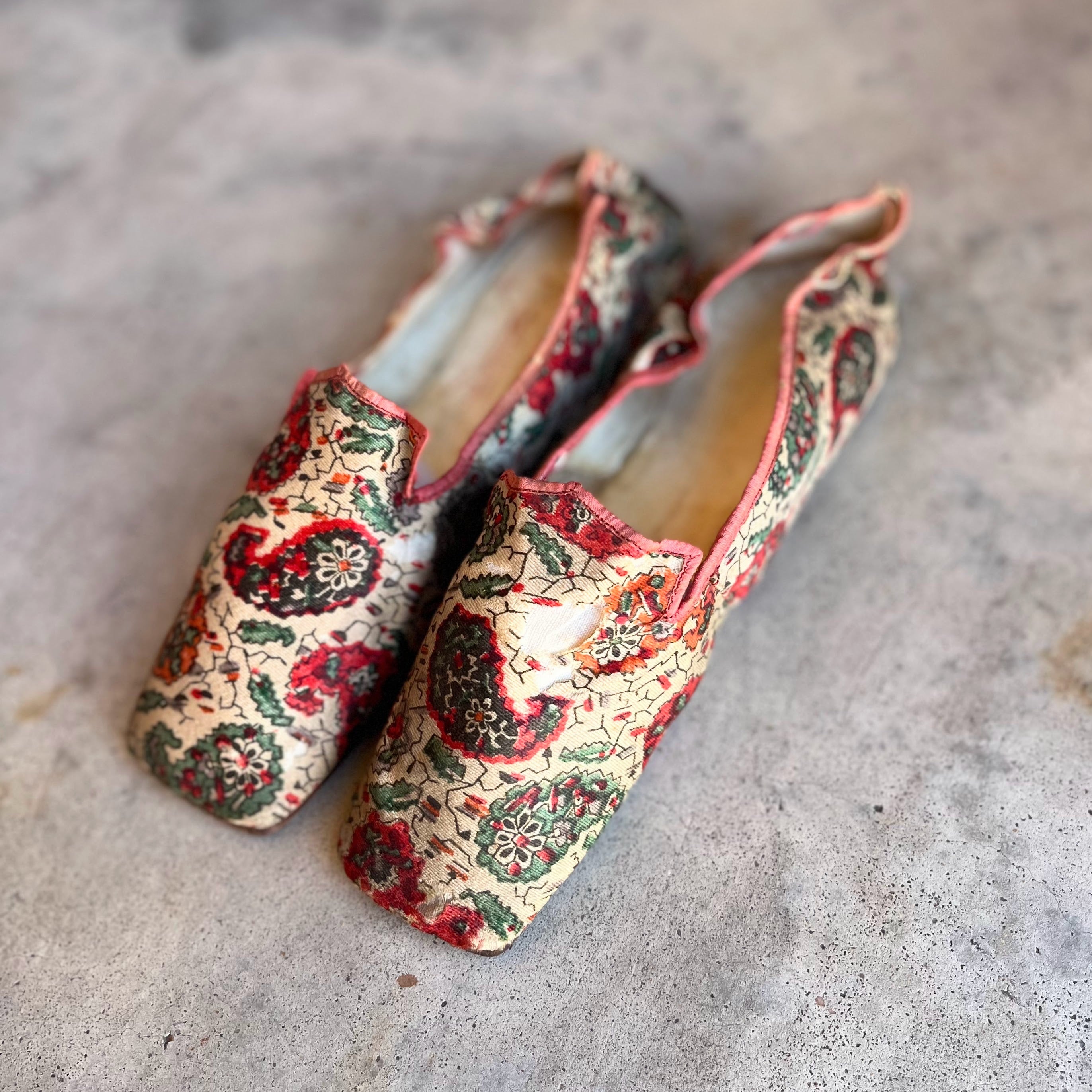 Early-Mid 19th c. Paisley Slippers
