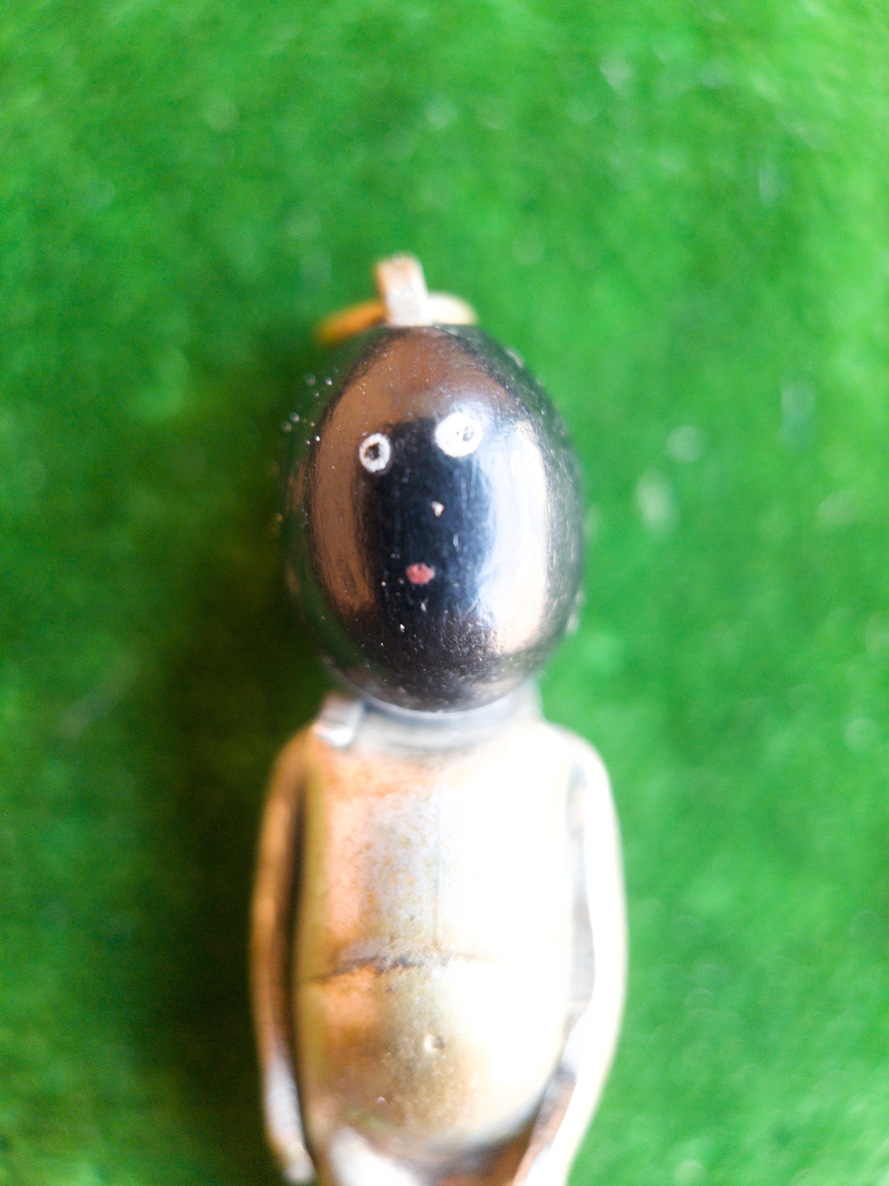 Early 20th c. Fumsup Good Luck Charm