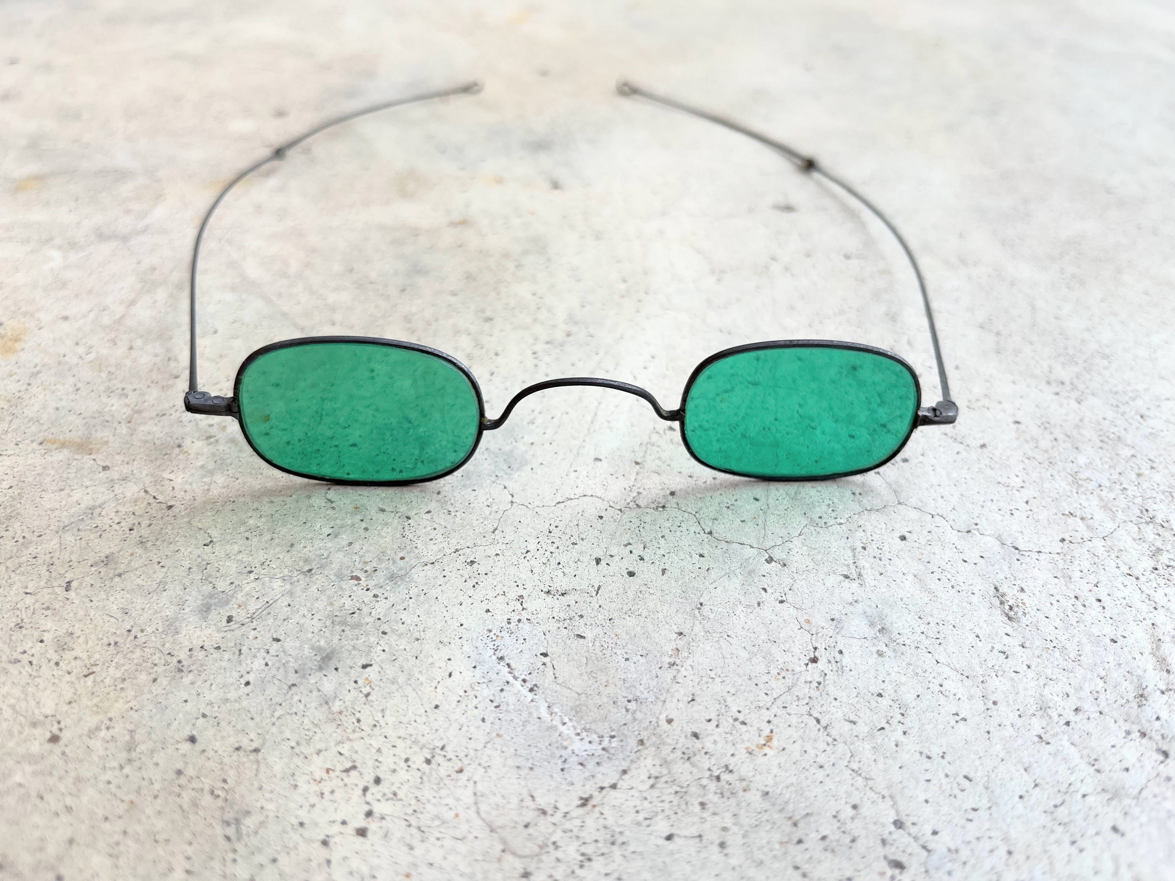19th c. Green Tinted Eyeglasses