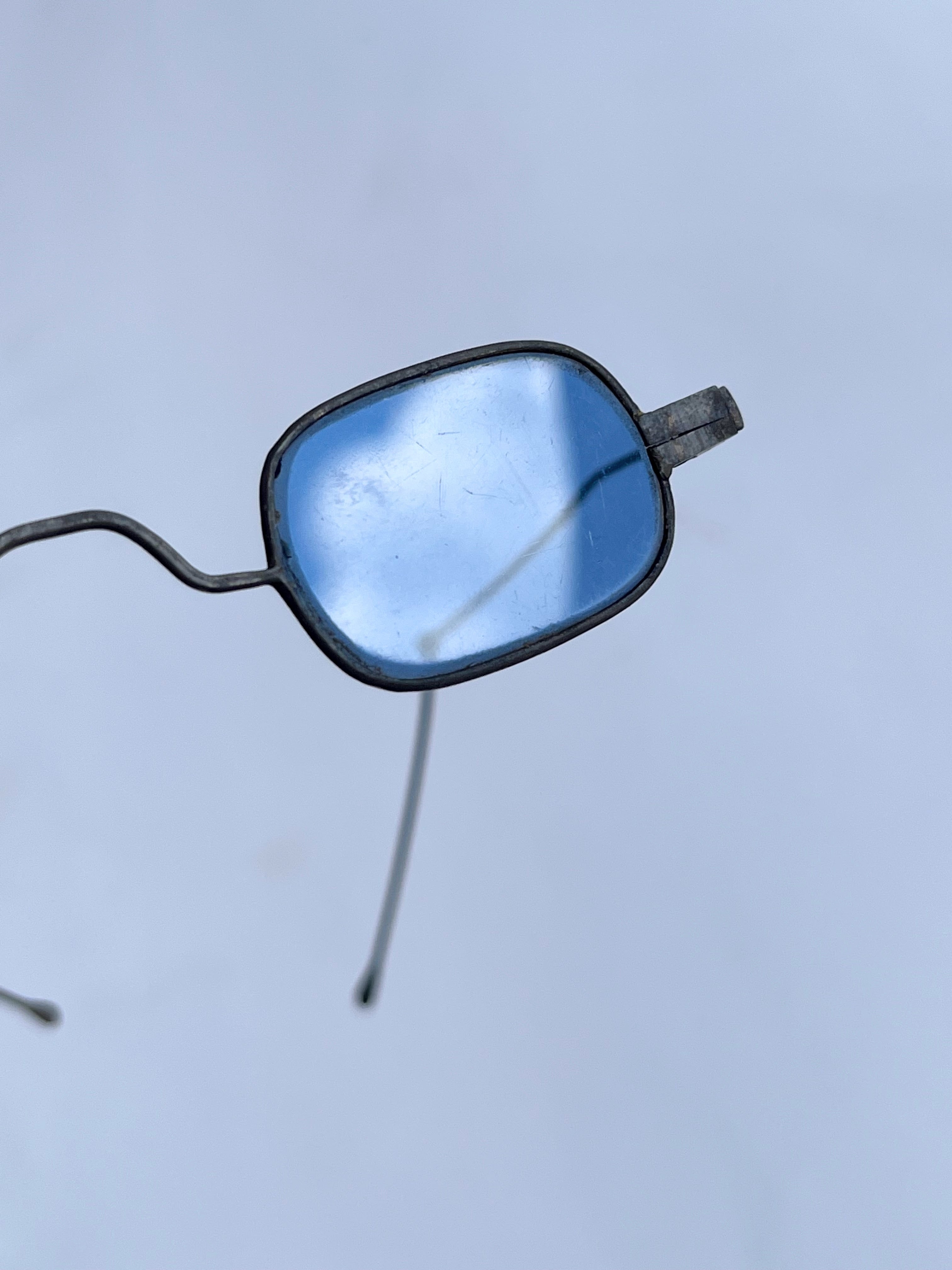 19th c. Blue Tinted Eyeglasses
