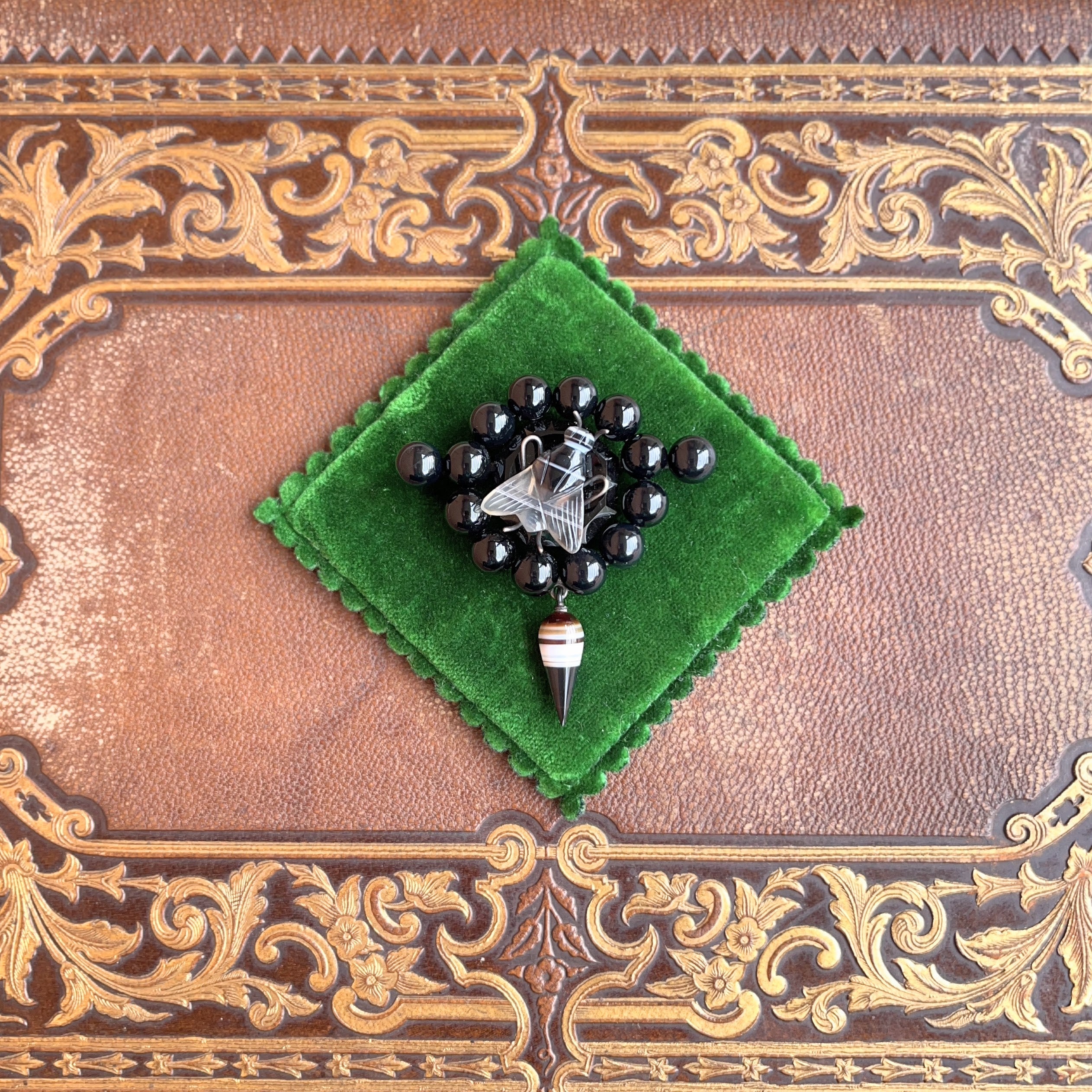 c. 1880s Banded Agate Fly Brooch