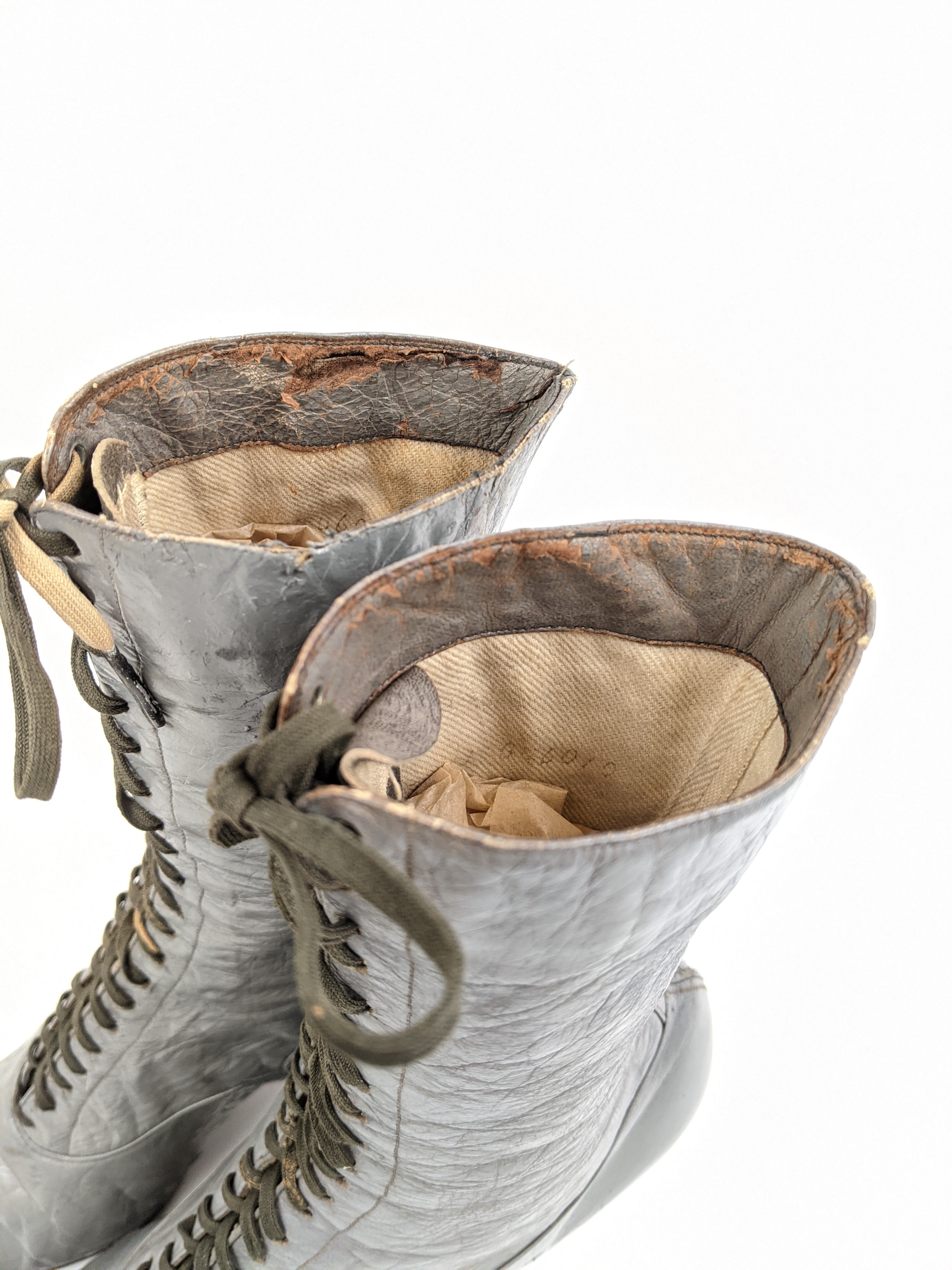 1920s Grey Lace Up Louis Heel Boots | Approx Size 7