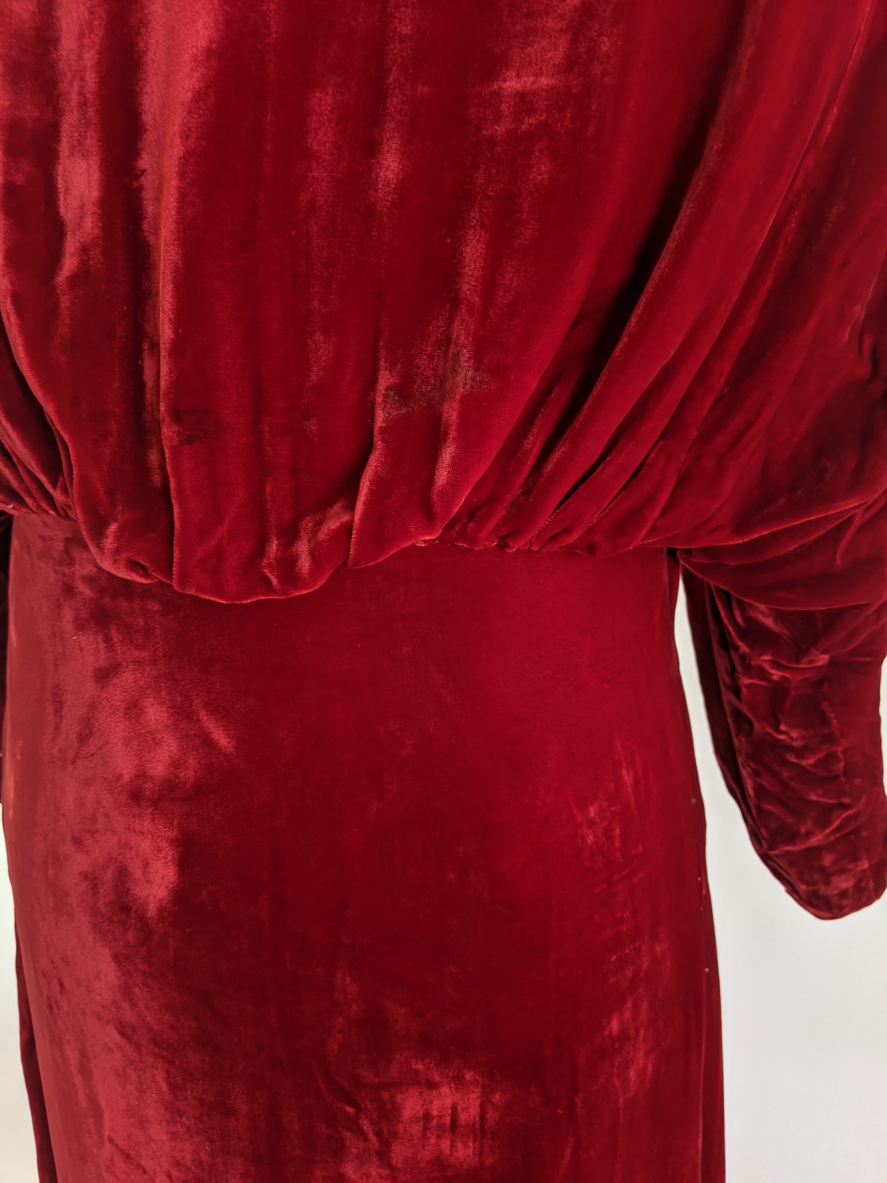1930s Red Velvet Opera Coat | XS - Small