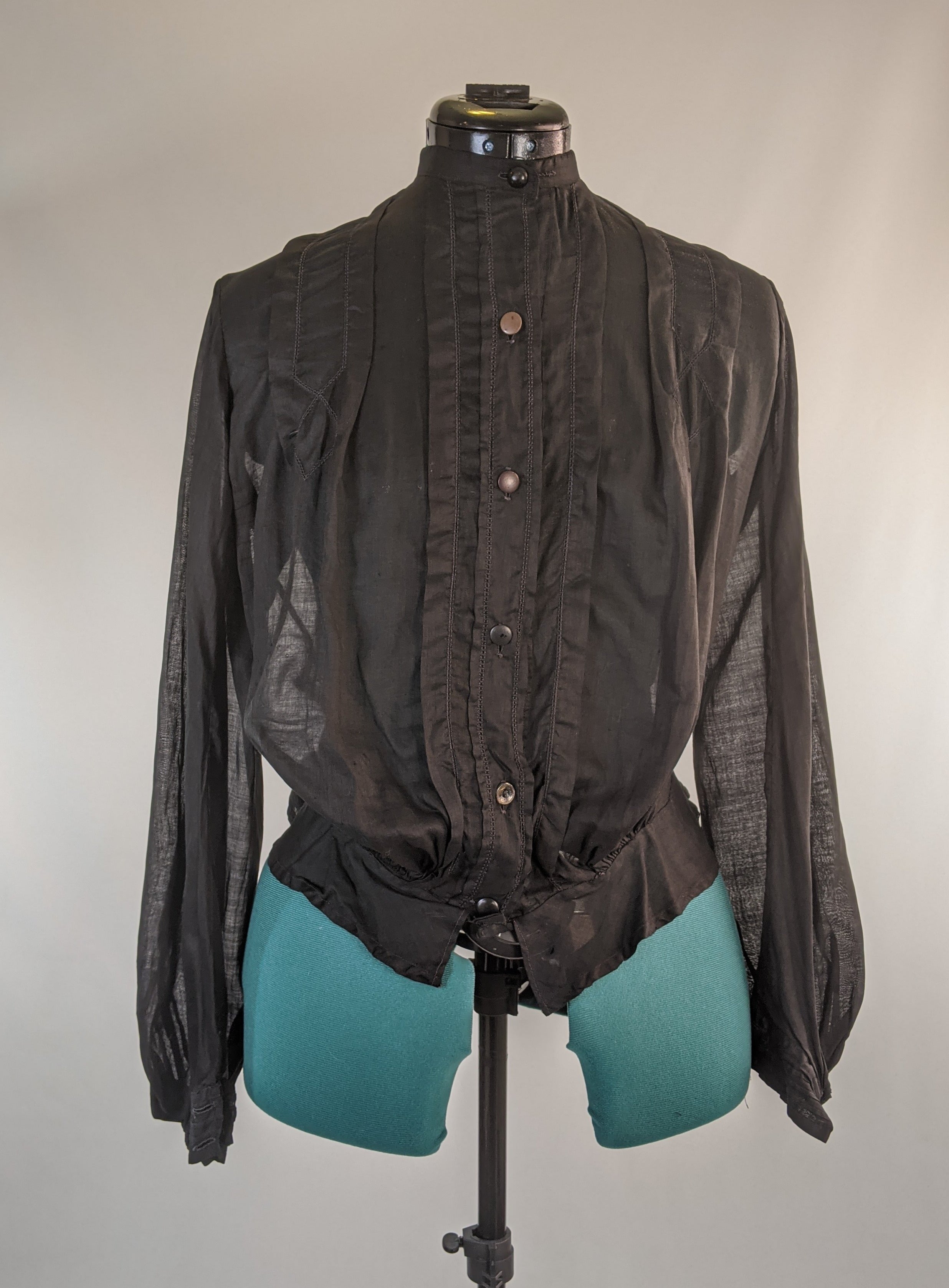 1900s Black Cotton Shirtwaist