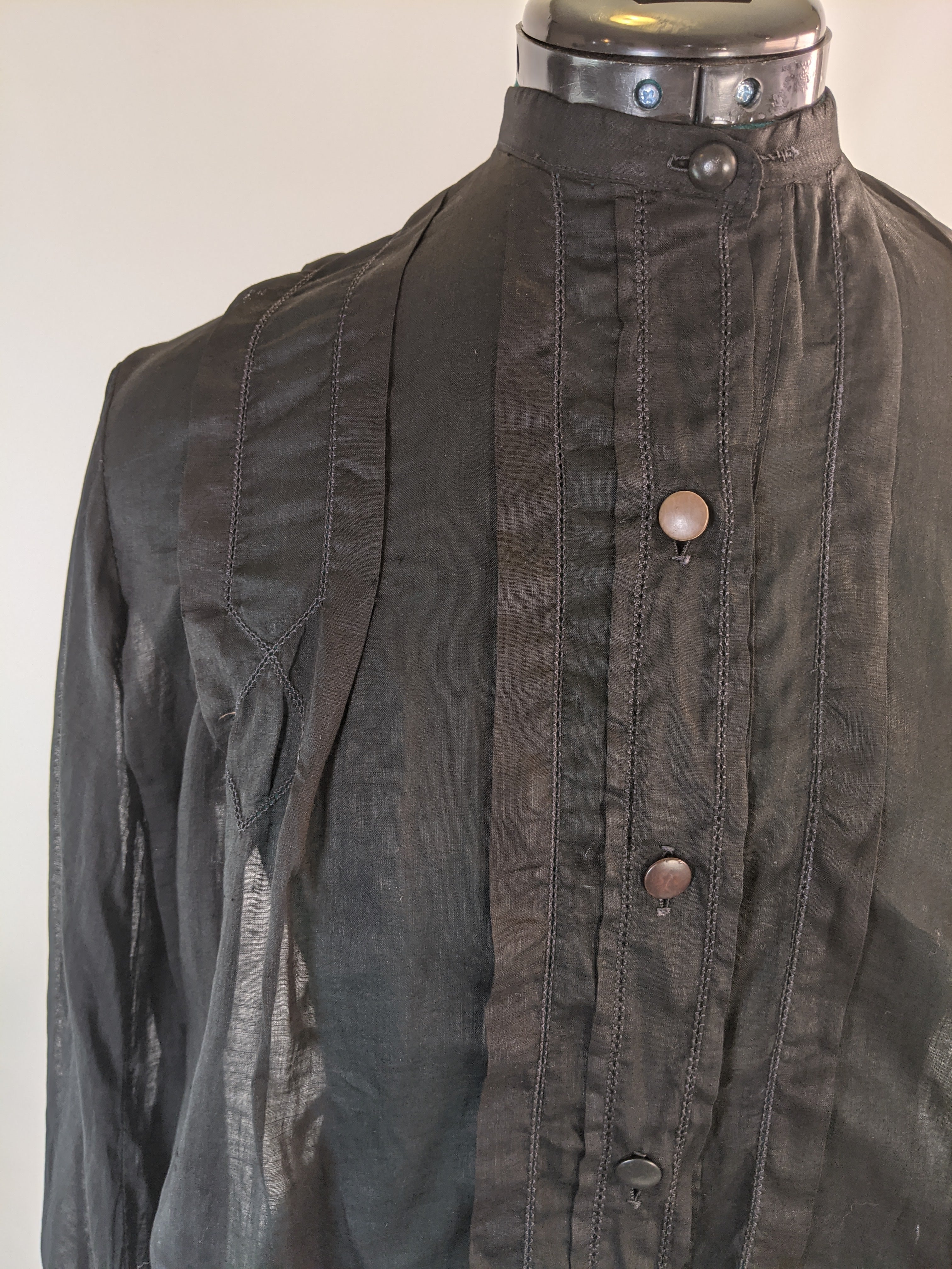 1900s Black Cotton Shirtwaist