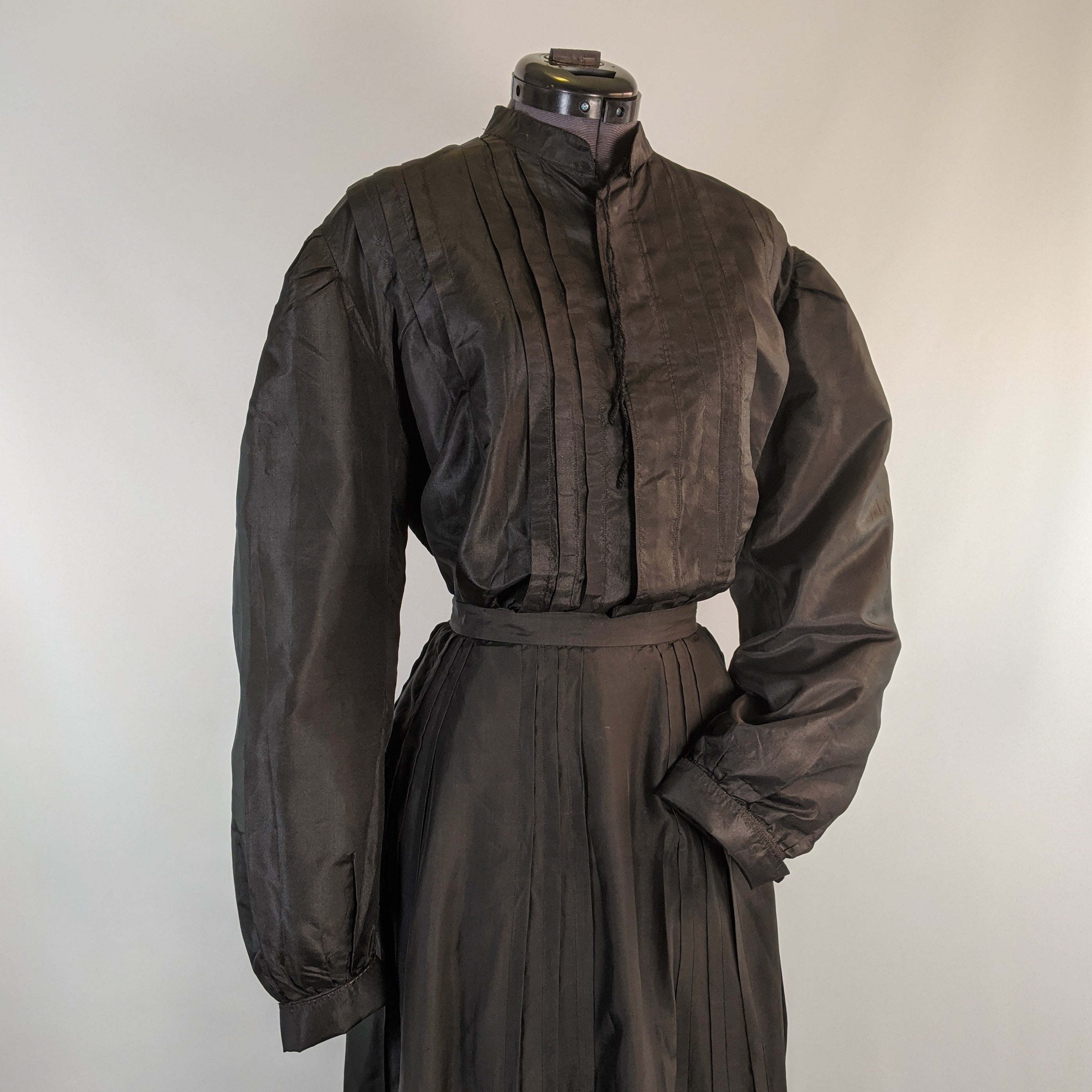Edwardian Black Taffeta Shirtwaist
