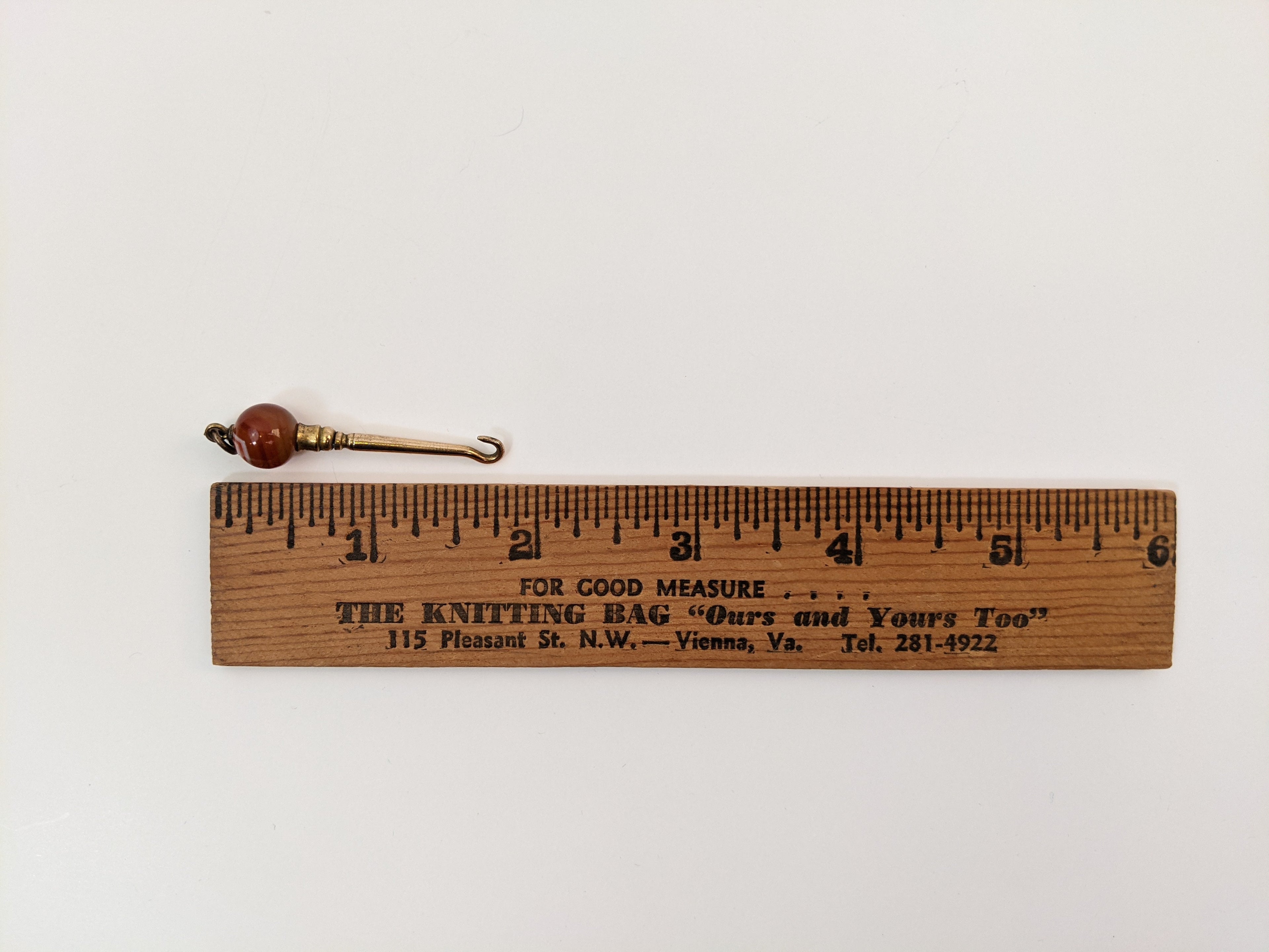 Victorian Agate Button Hook Pendant