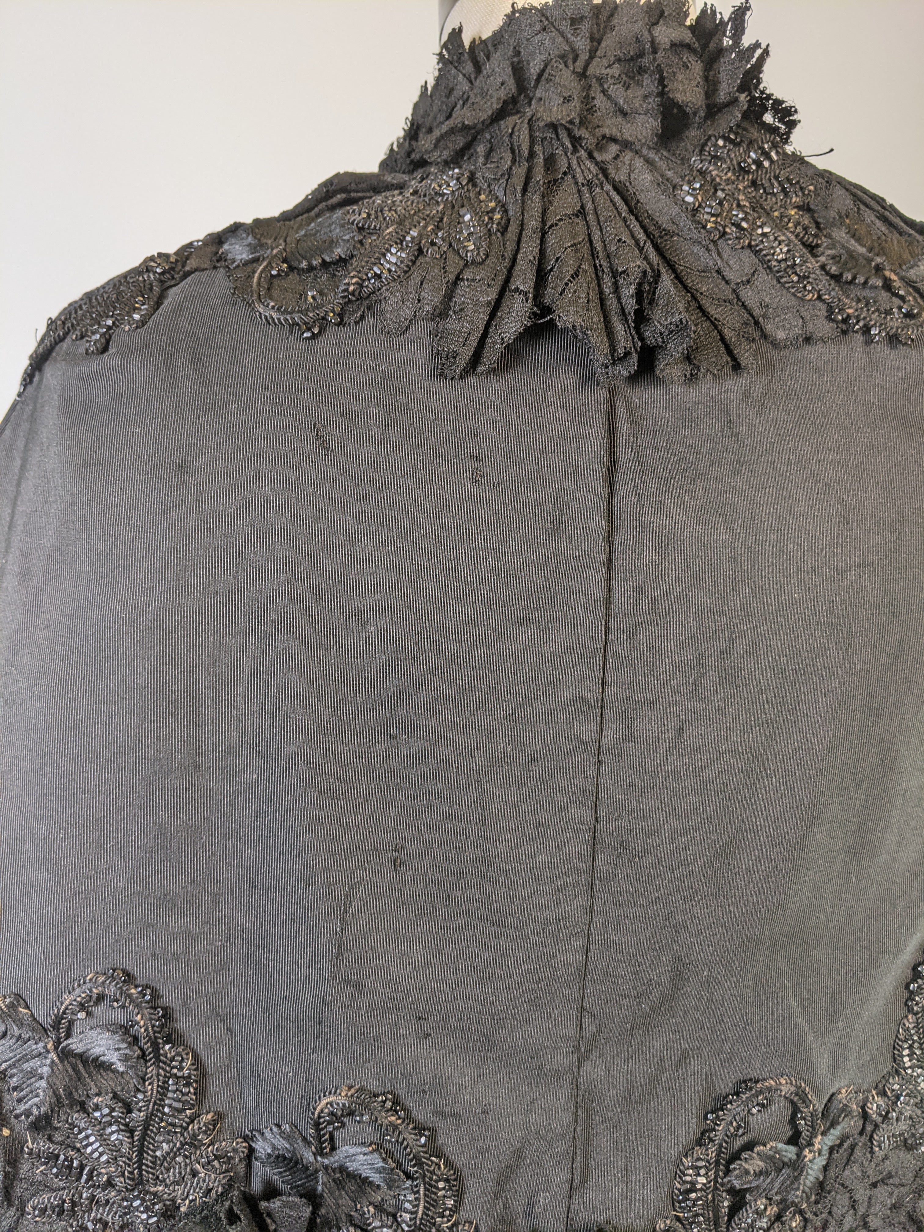 1880s Ivy Leaf Mantle