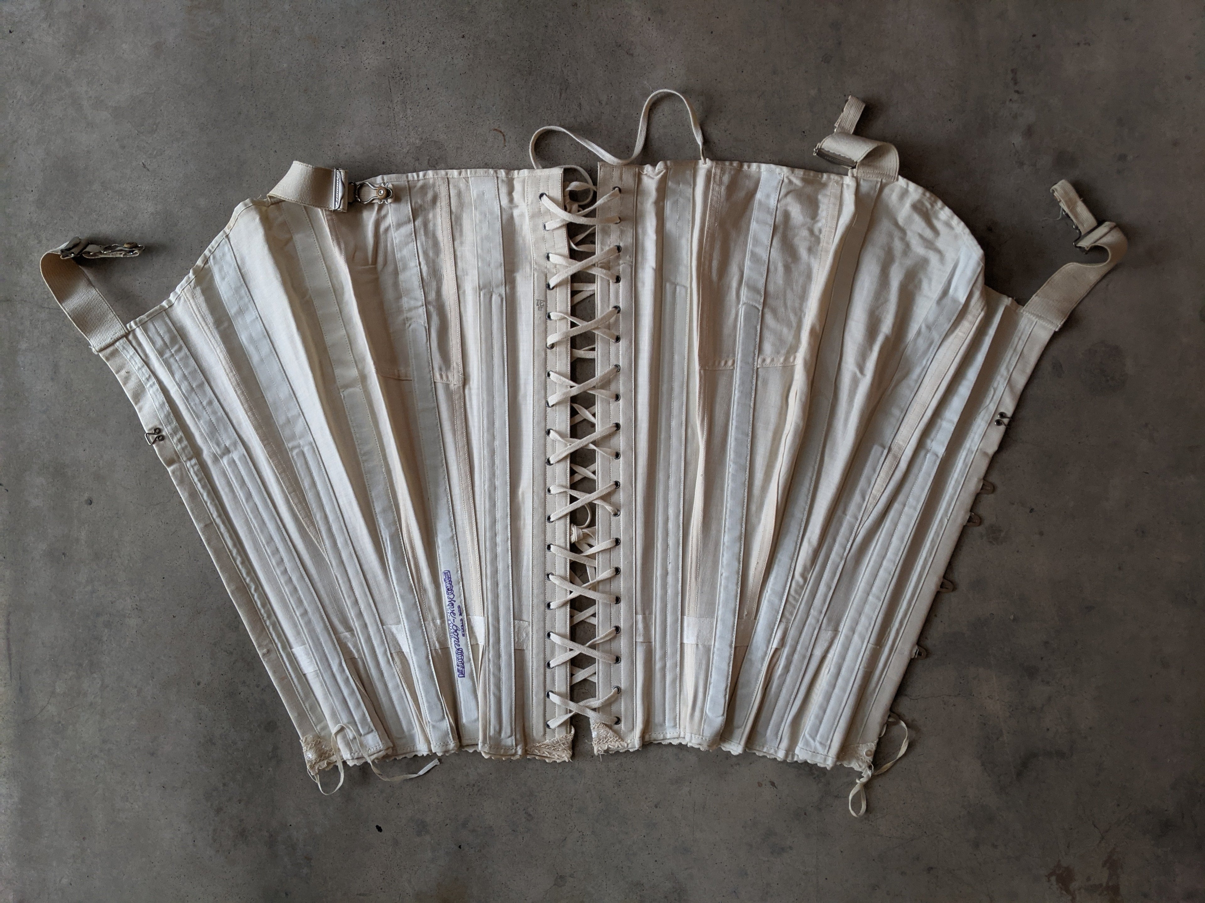 1910s Deadstock Corset - 21" -