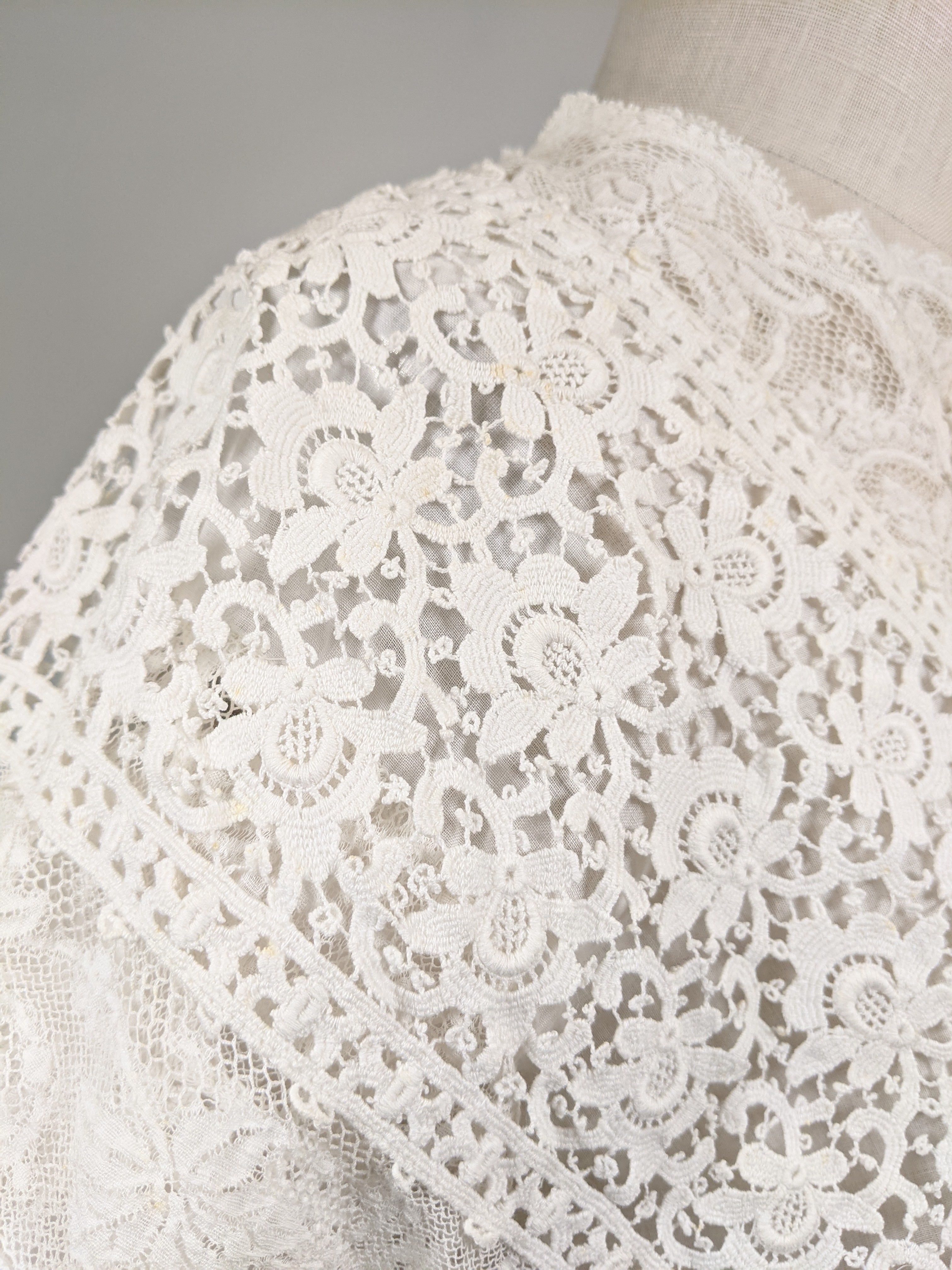 1910s Lace Dress Top