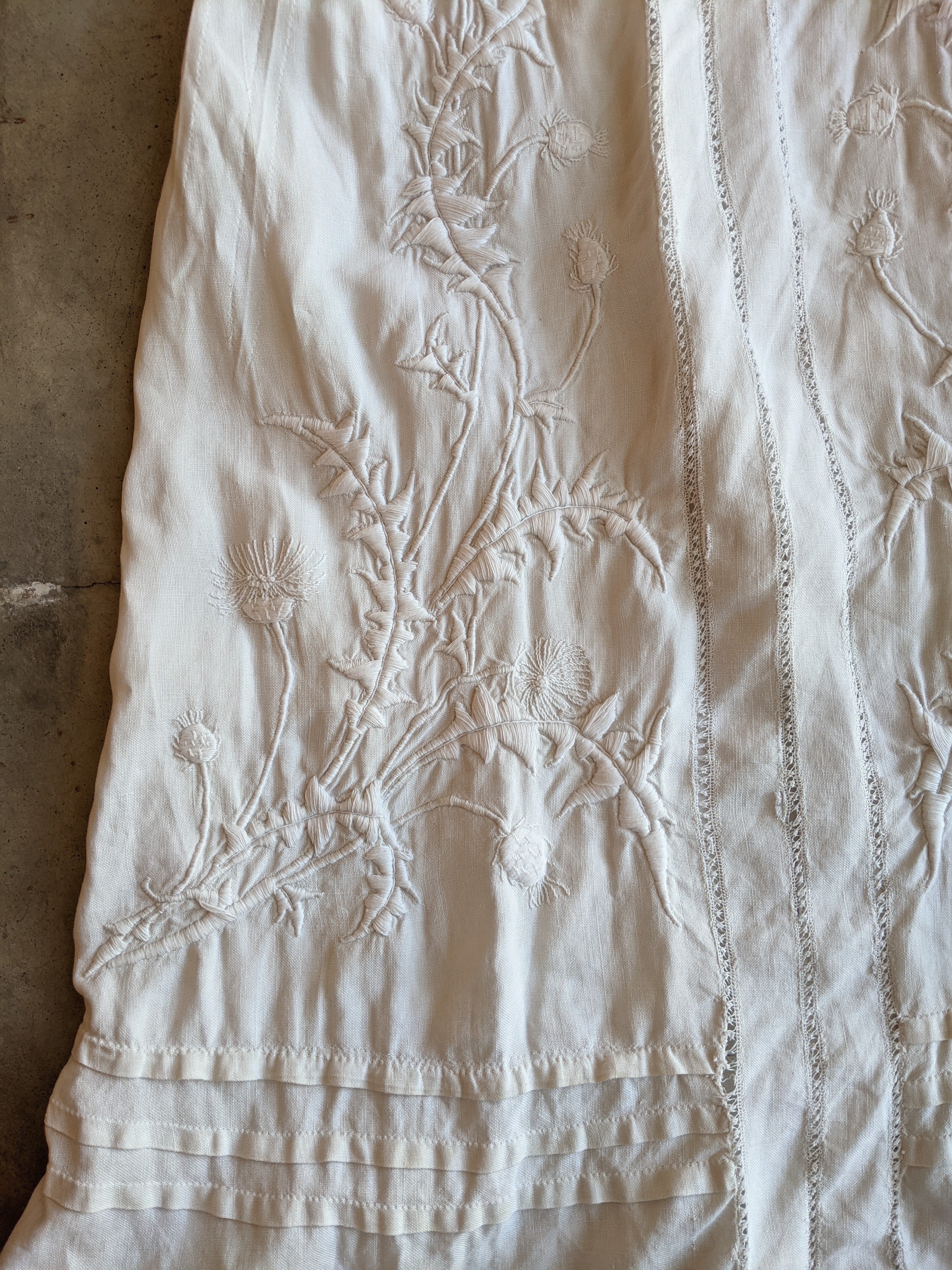 1900s Thistle Linen Dress