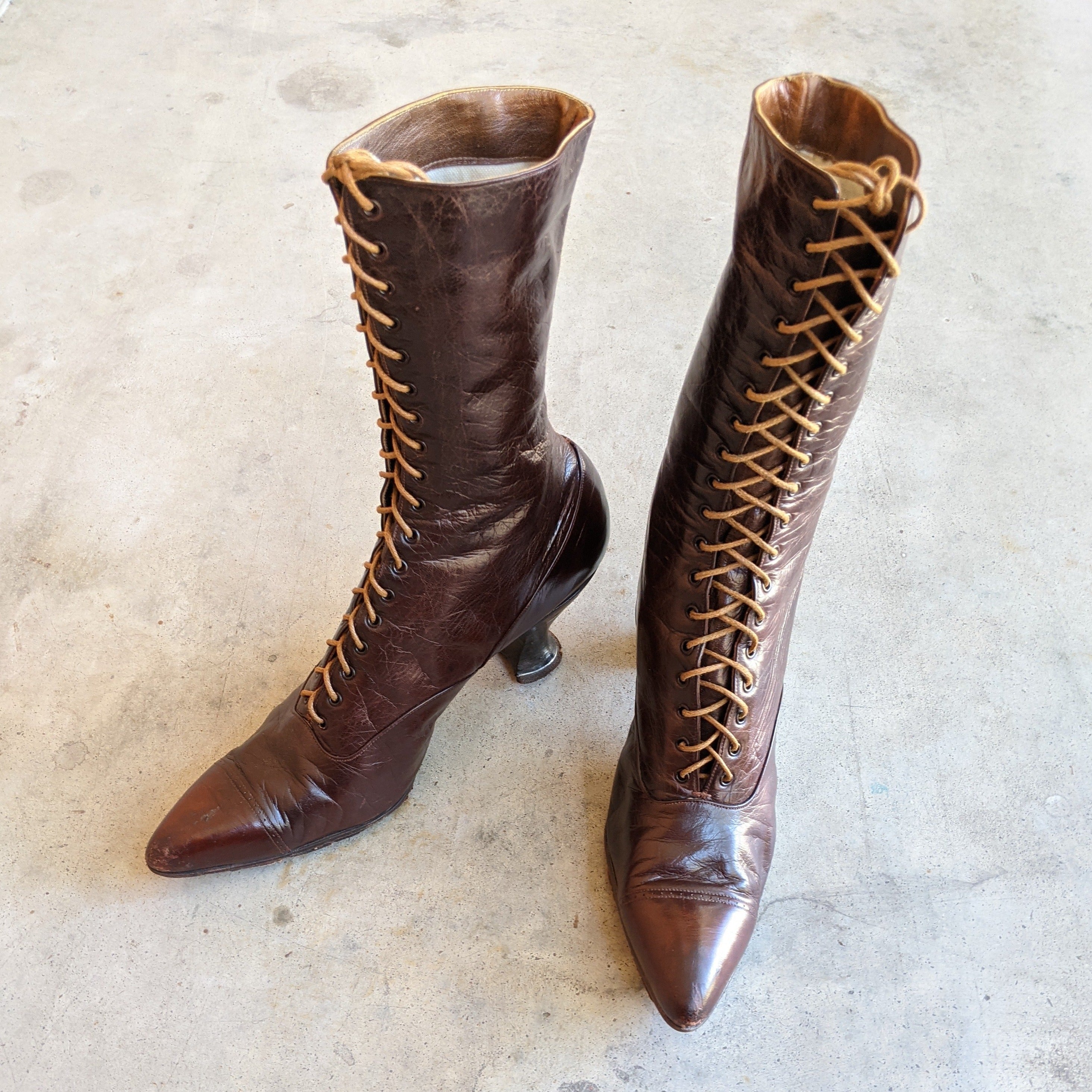 Late 1910s-Early 1920s Brown Boots | Approx Sz 7