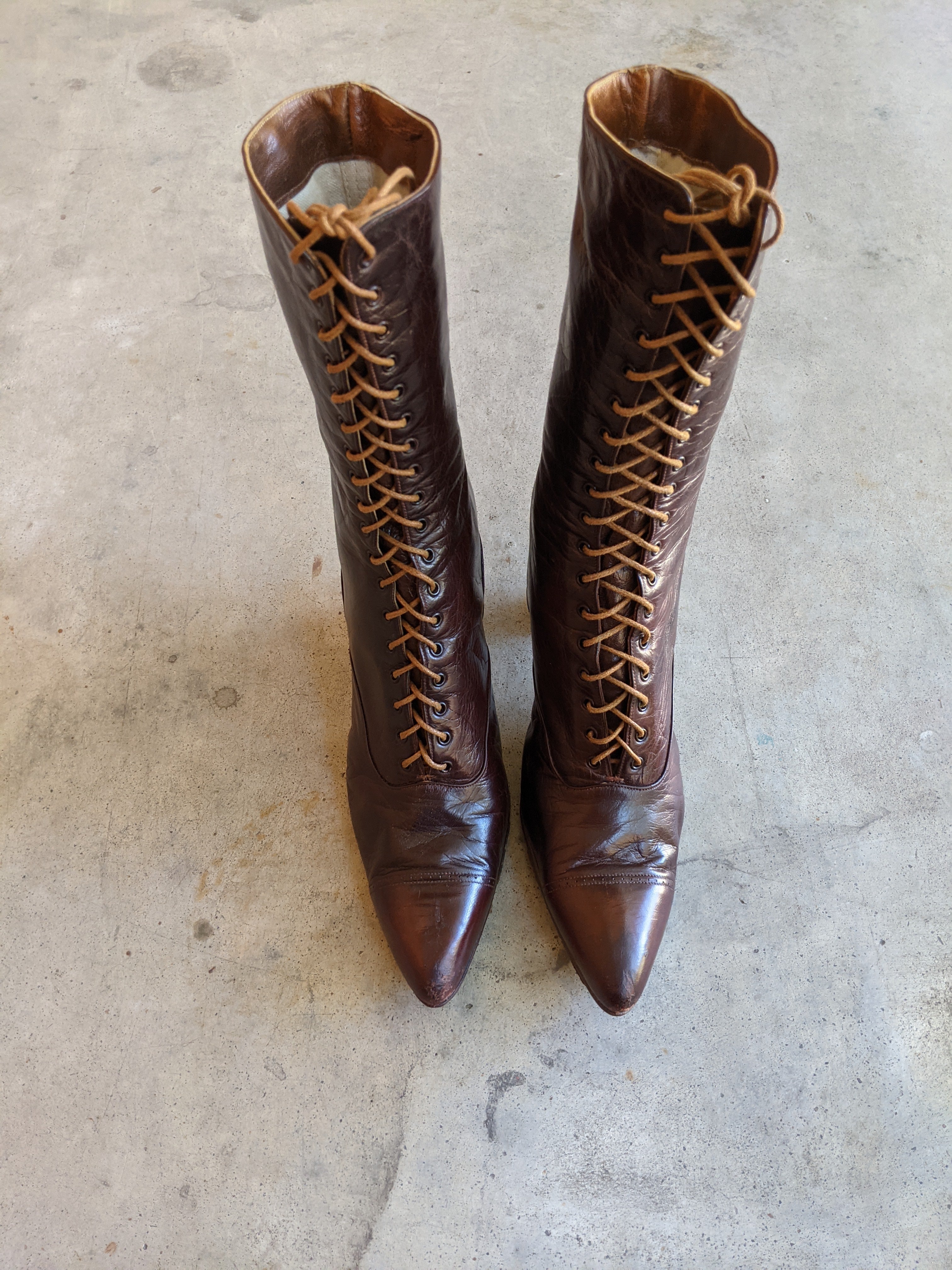 Late 1910s-Early 1920s Brown Boots | Approx Sz 7