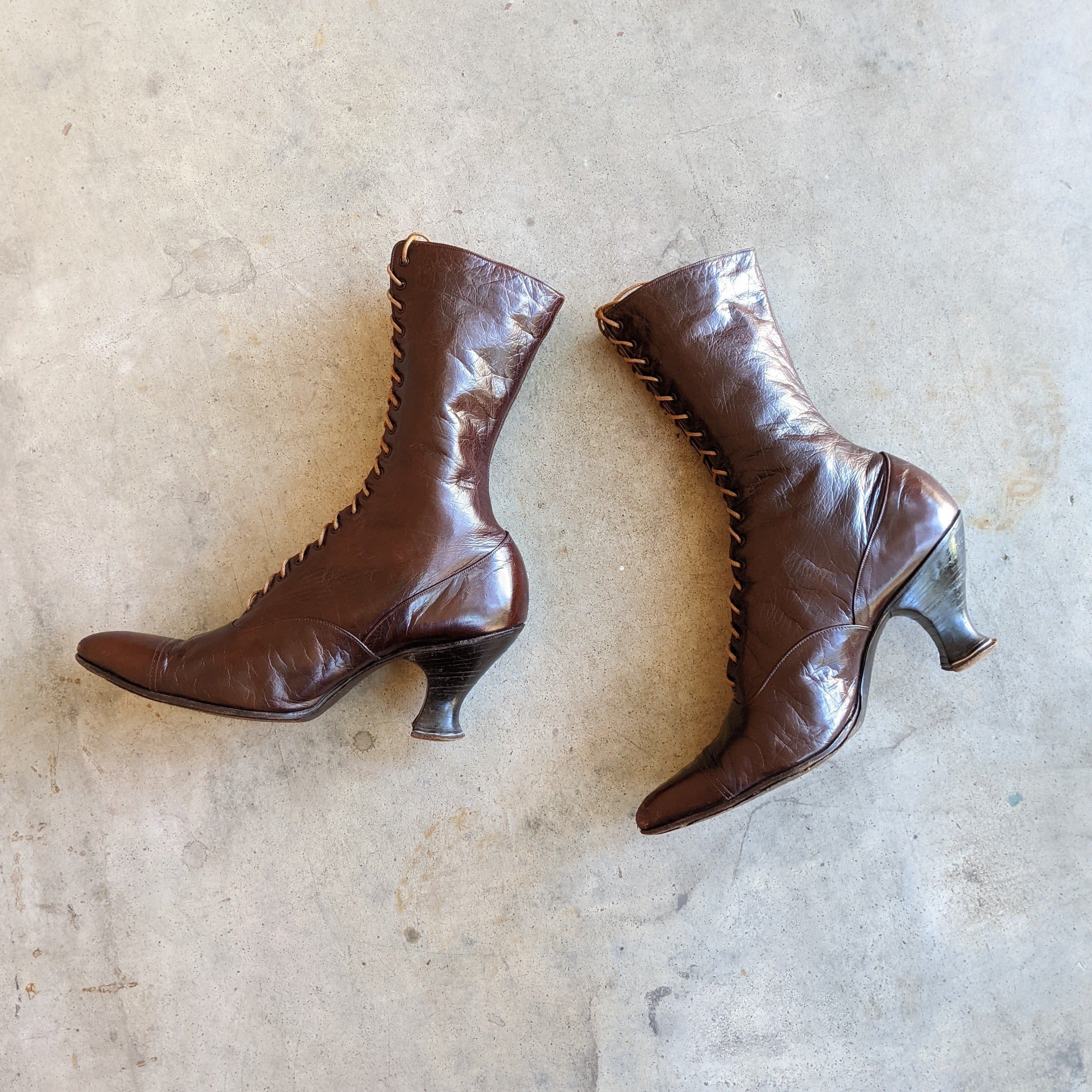 Late 1910s-Early 1920s Brown Boots | Approx Sz 7