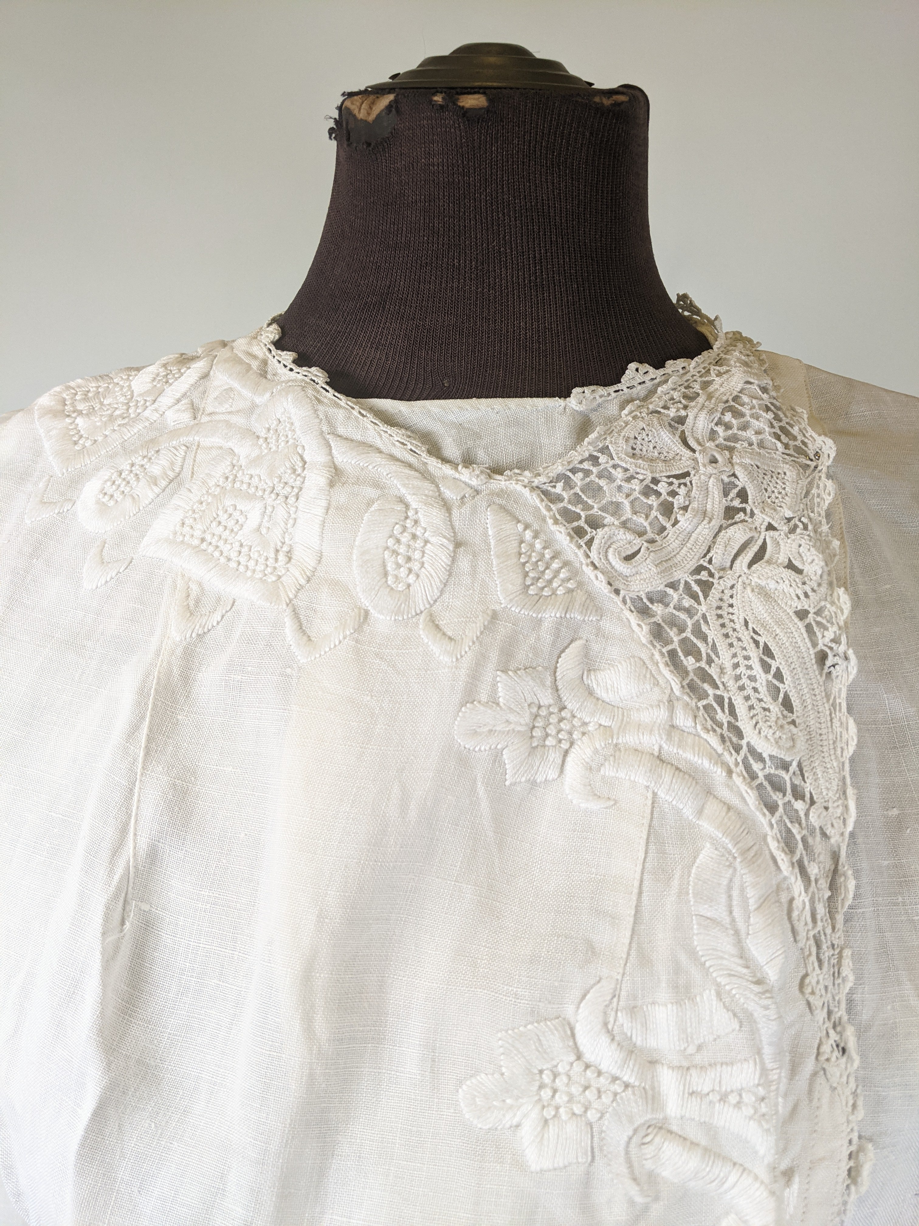 1900s-1910 White Linen Blouse