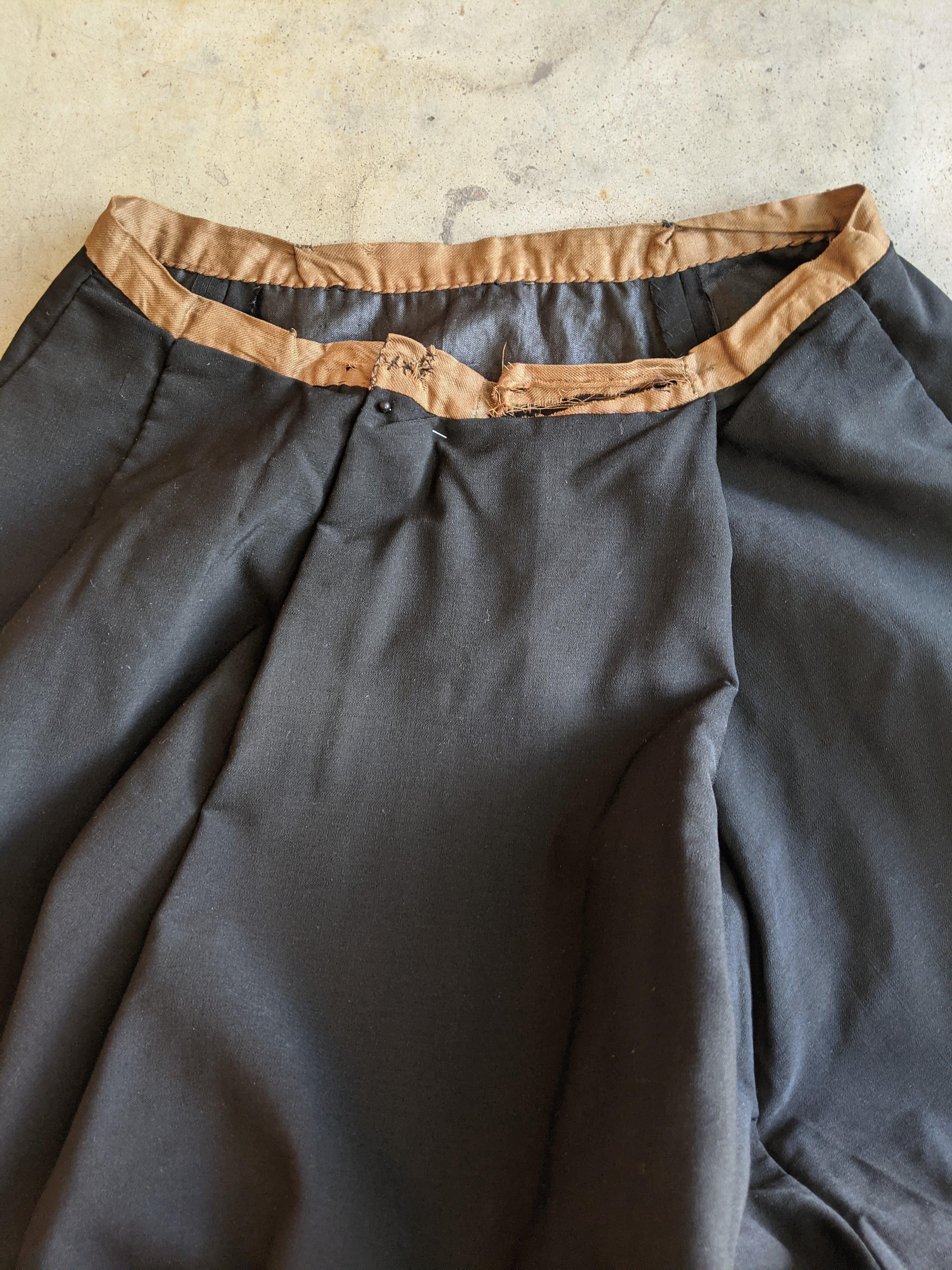 1890s Black Bodice + Skirt/Petticoat Ensemble