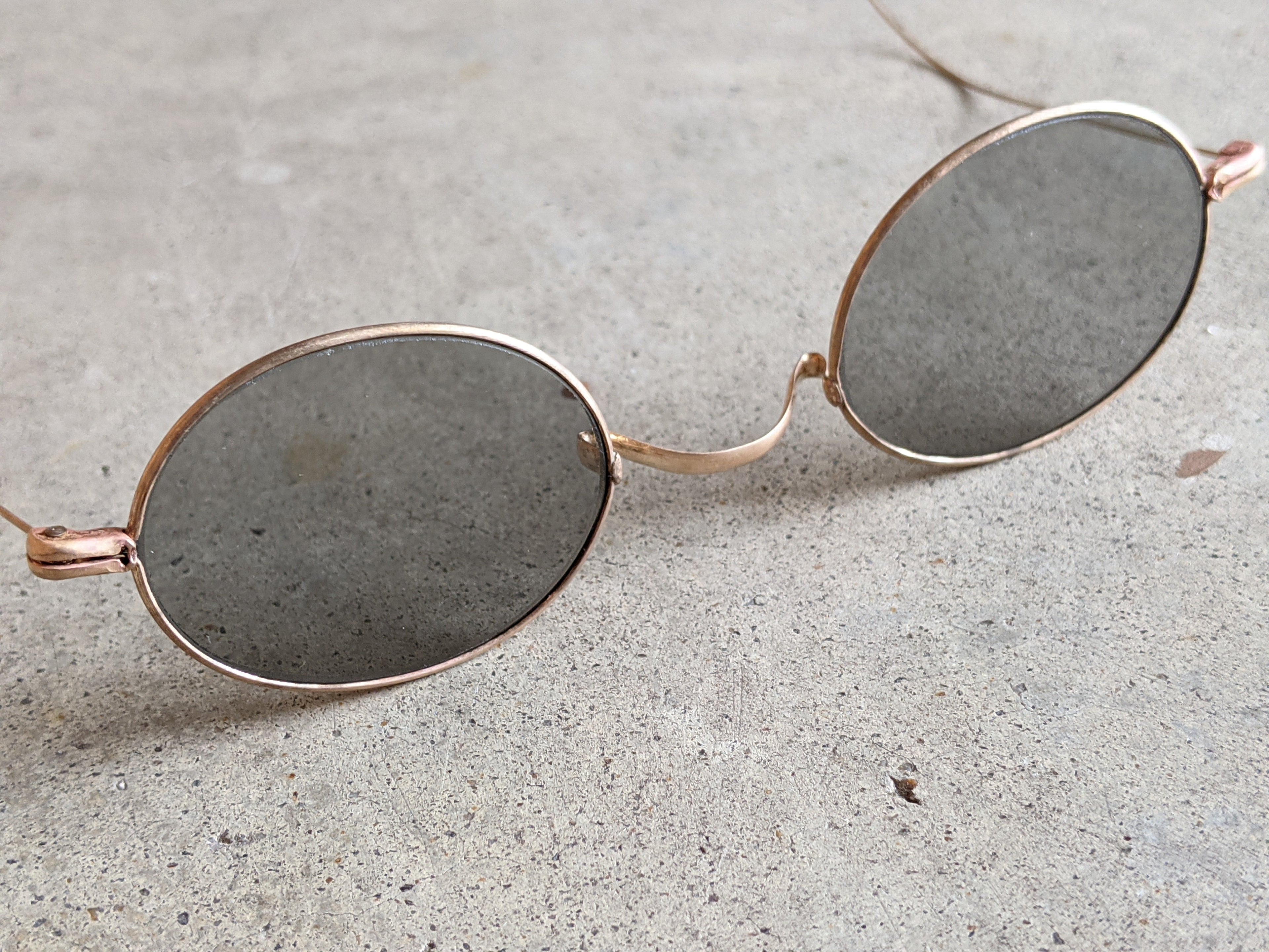 1890s-1900s Tinted Glasses | Gold Tone Frames