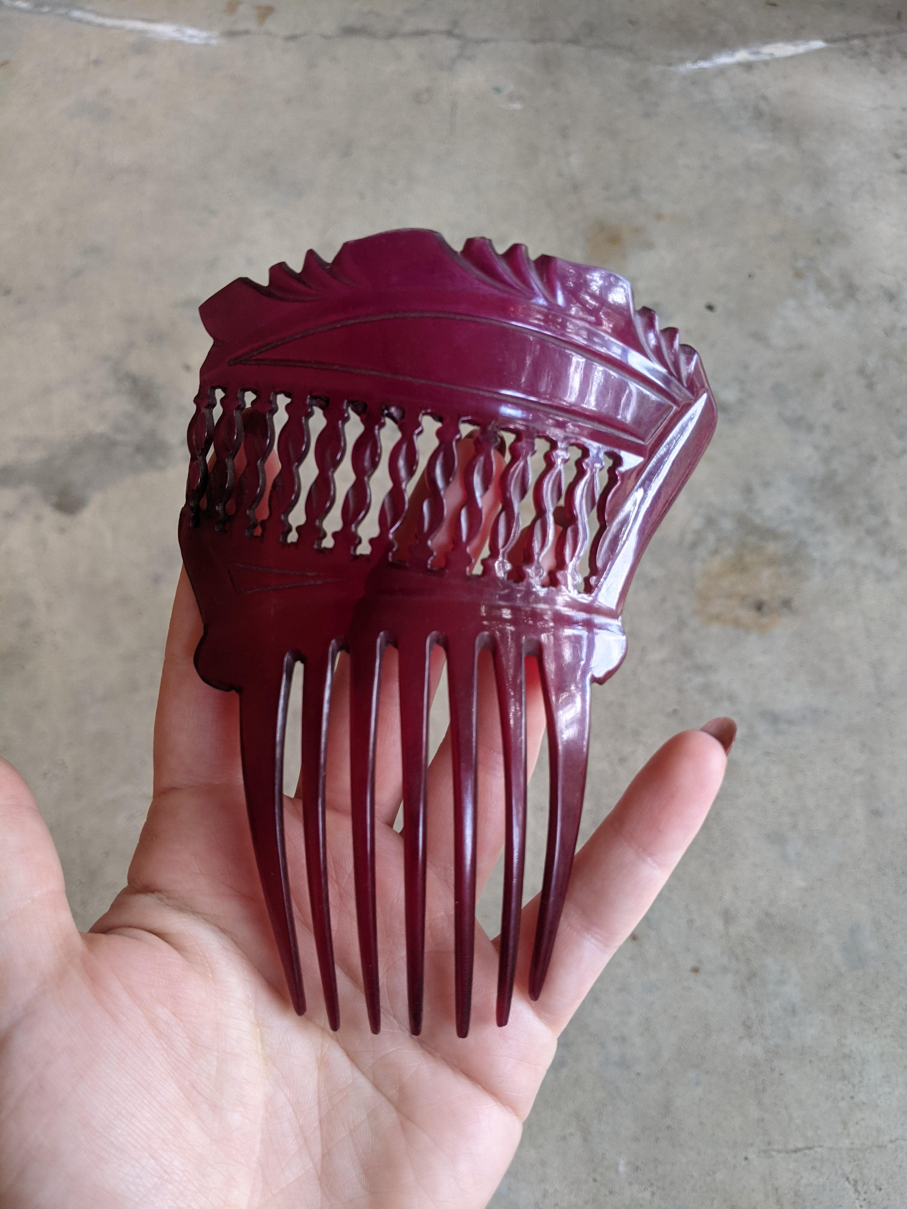 Early 20th C. Raspberry Hair Comb