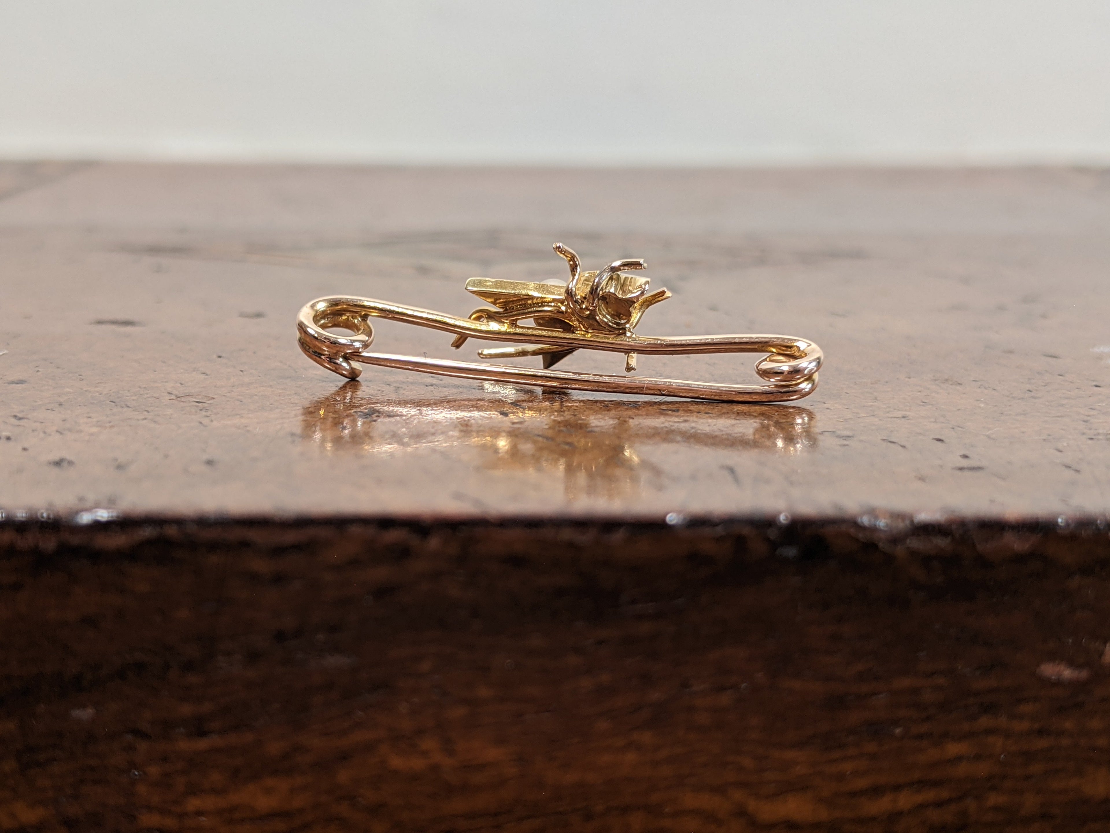 1900s 14k Sapphire + Pearl Fly Pin