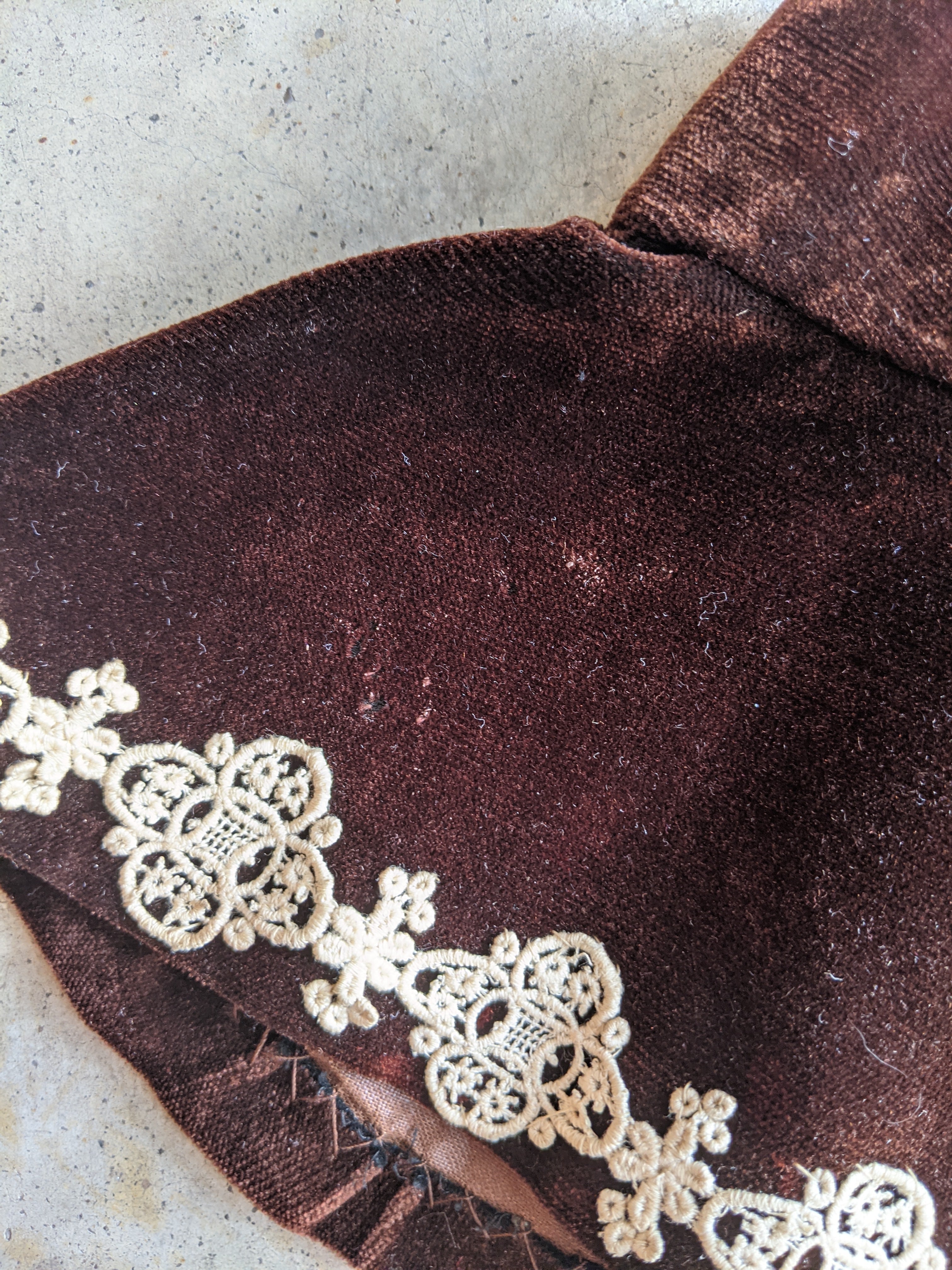 1890s-1900s Velveteen Collar