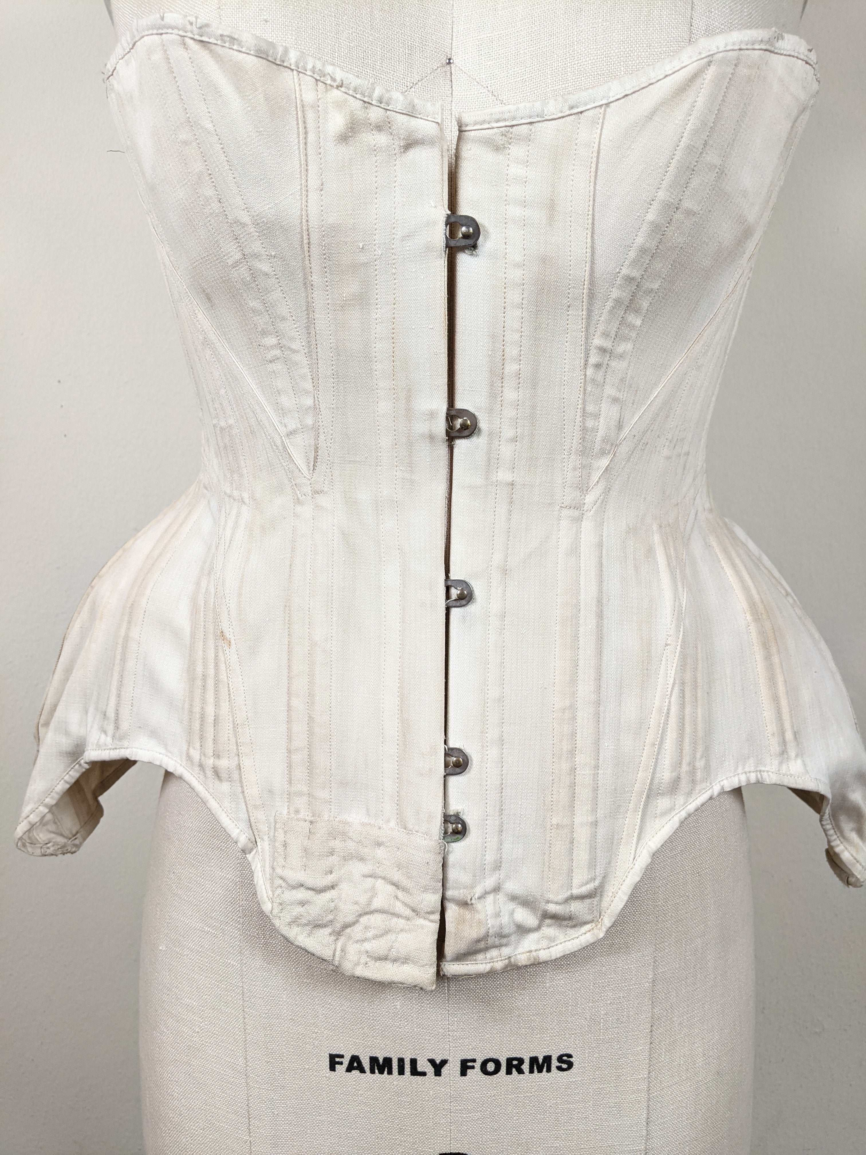 1900s R&G Tapering Waist Corset | 23"