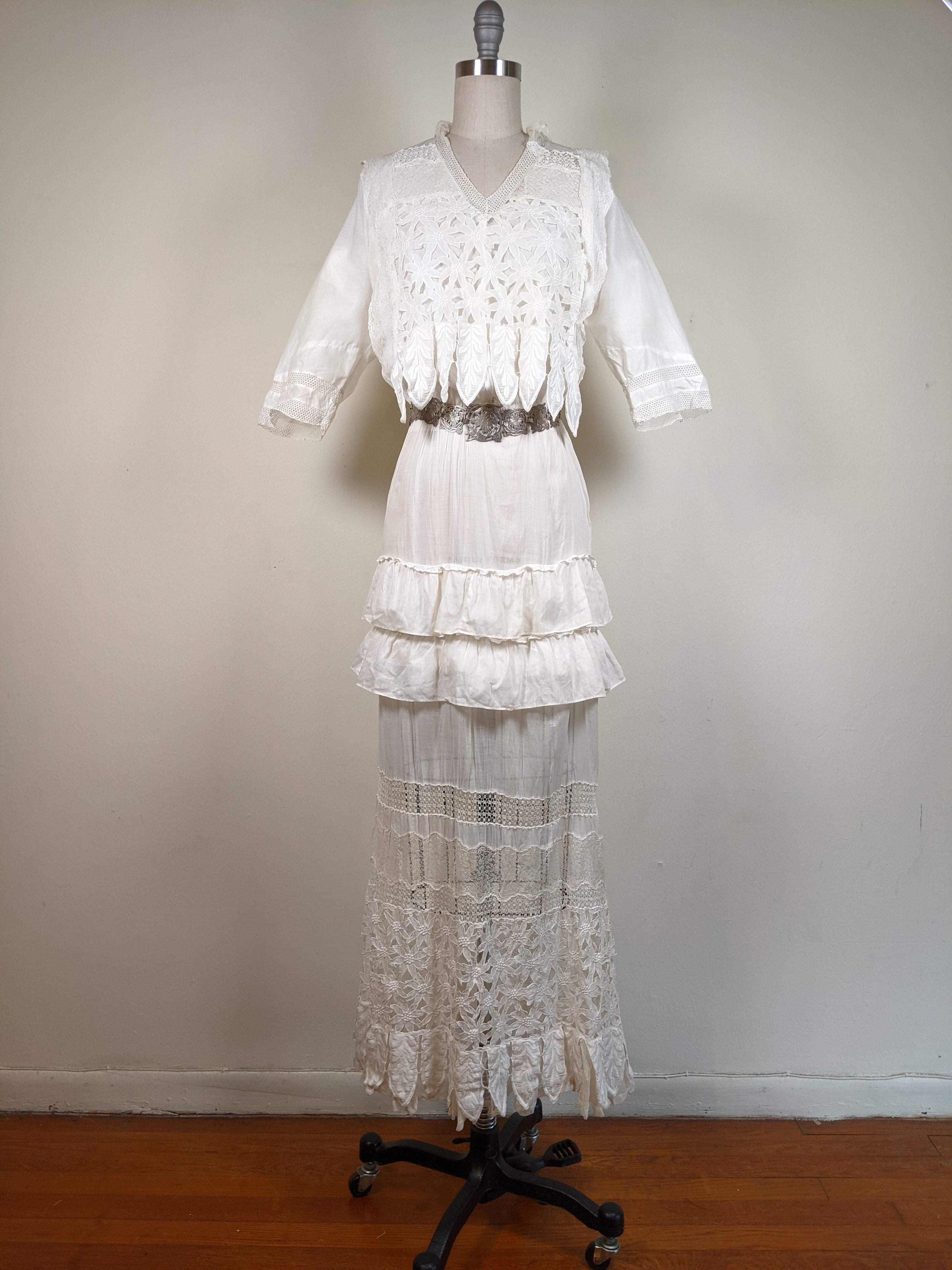 1910s Flower Motif Lingerie Dress