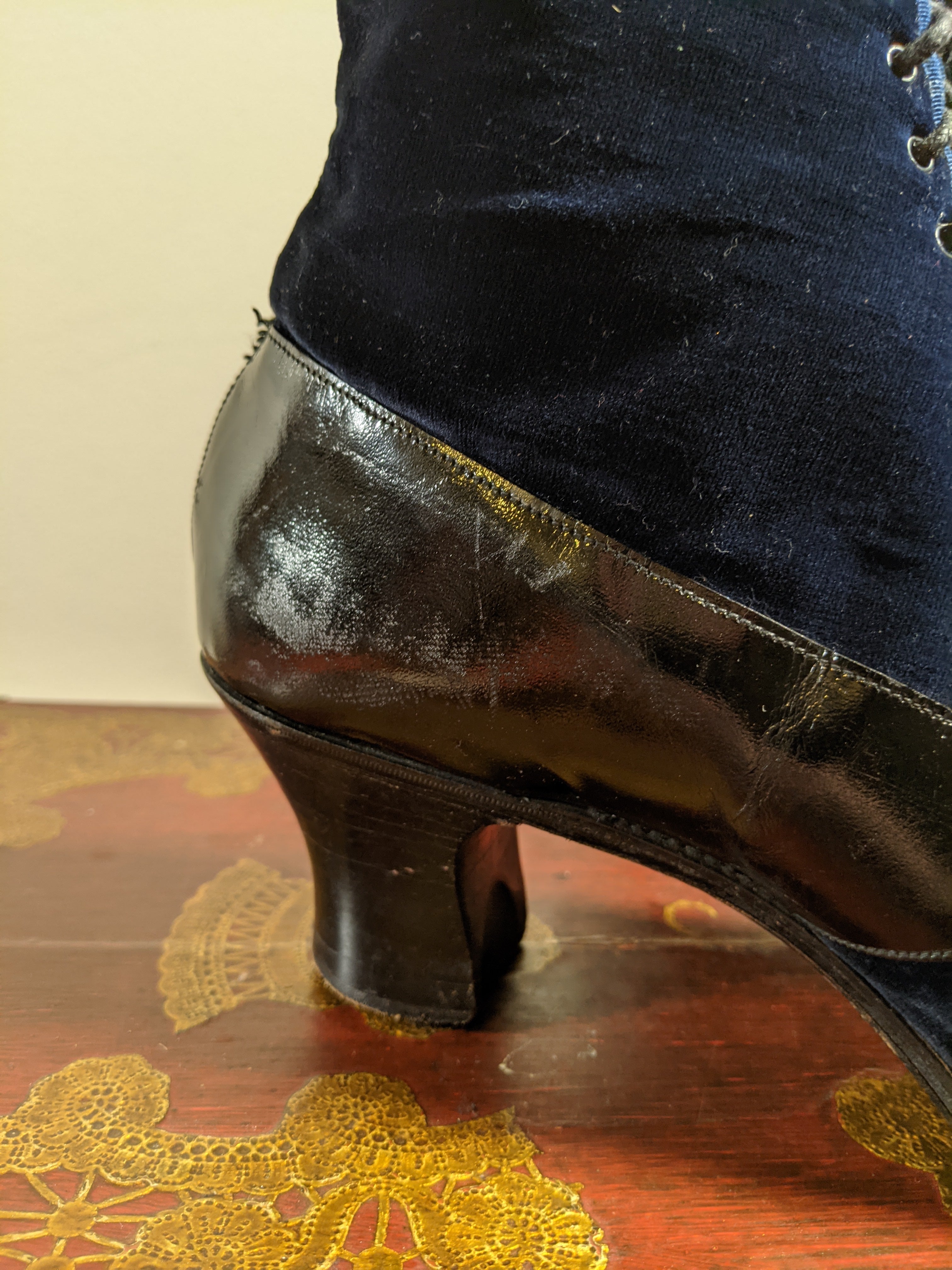 1910s-1920s Blue Velveteen Boots | Approx Sz 7.5-8