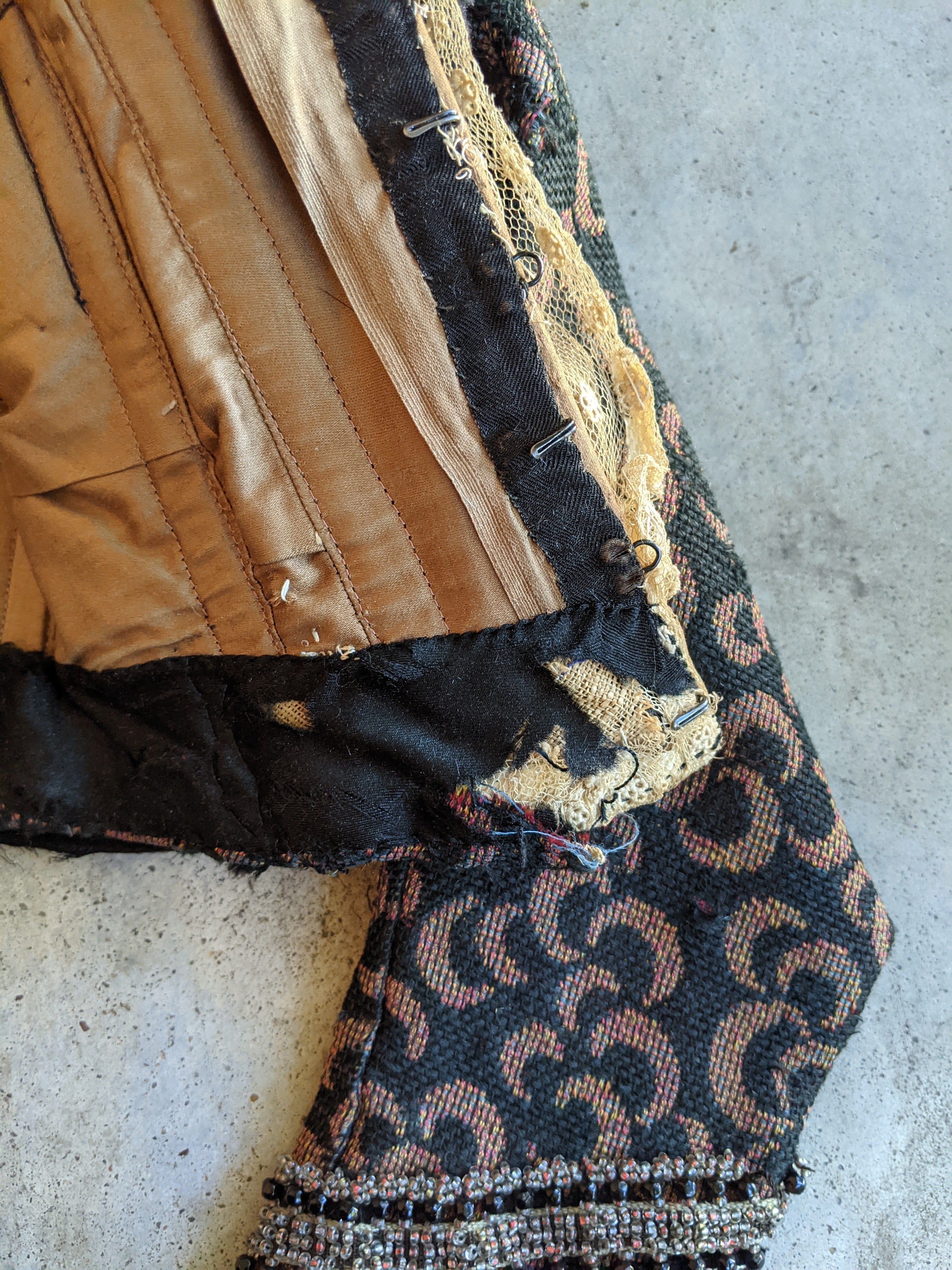 c. 1897 Crescent Moon Pattern Bodice | Study + Display