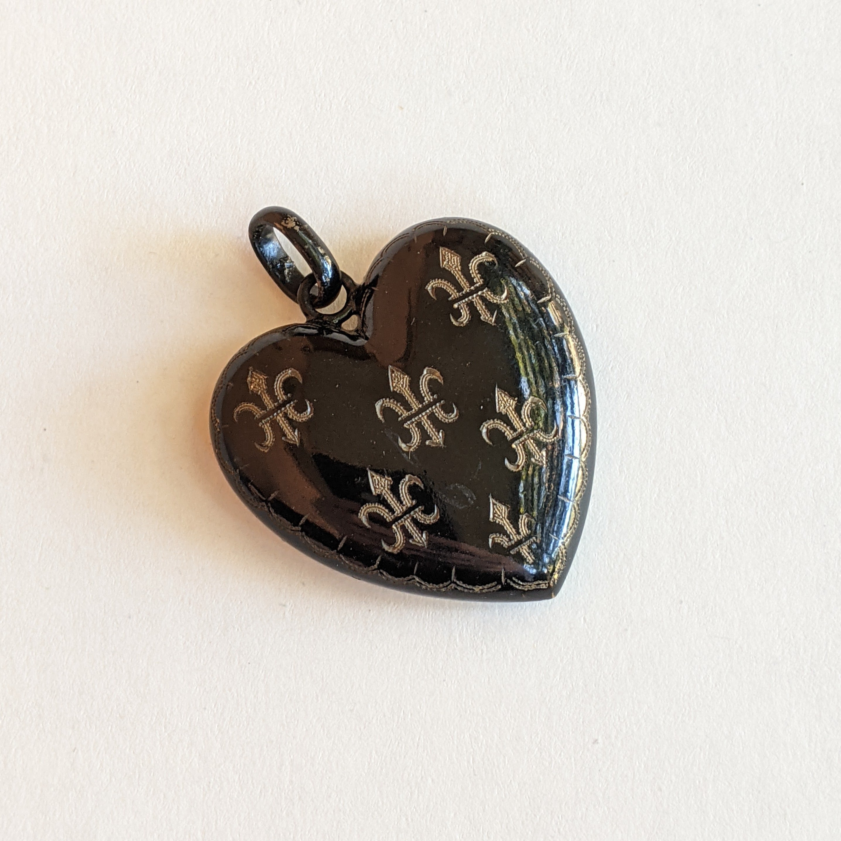 19th c. Black Enamel Heart Locket