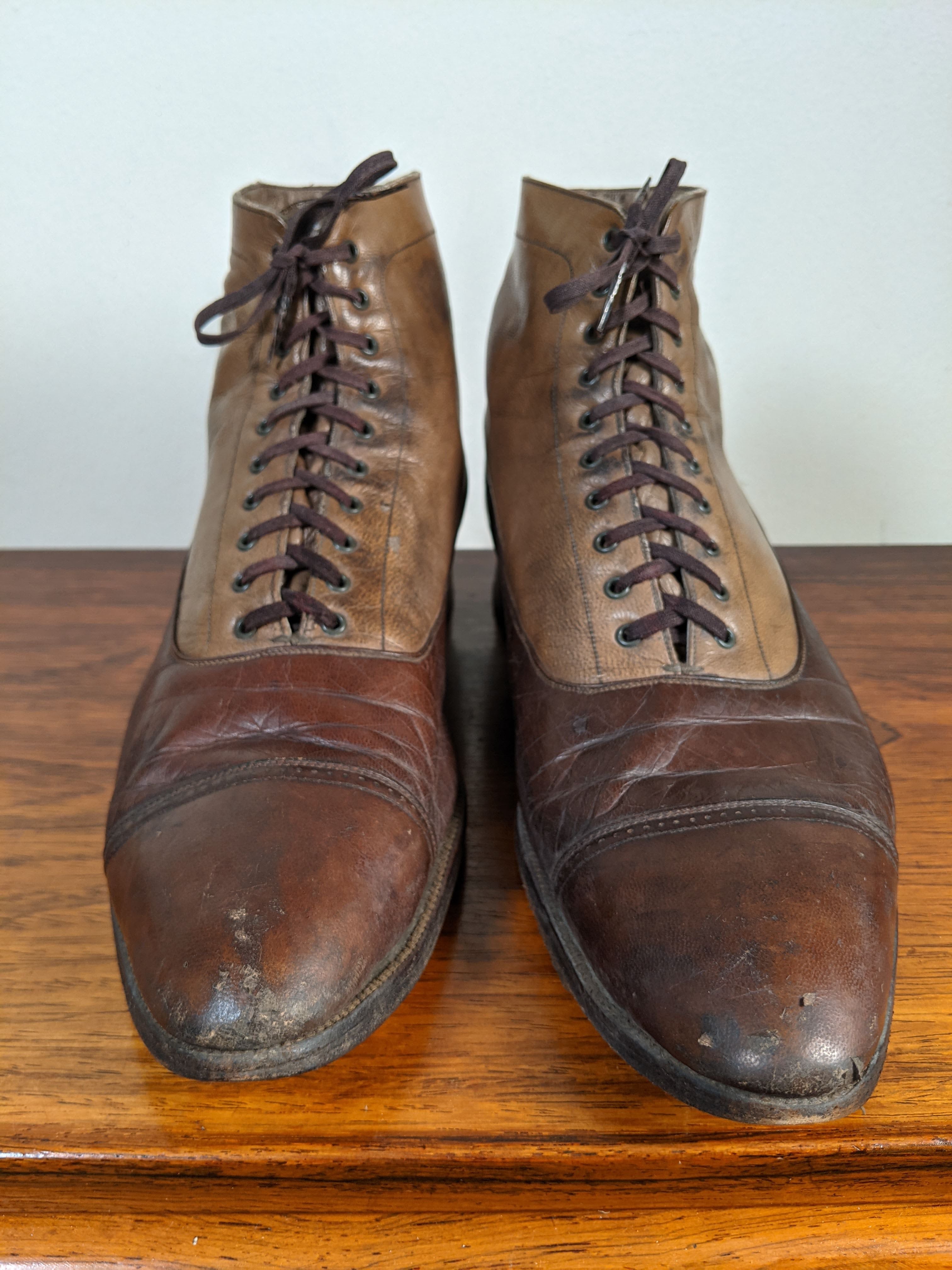 c. 1910s-1920s Two-Tone Brown Boots | Approx Women&