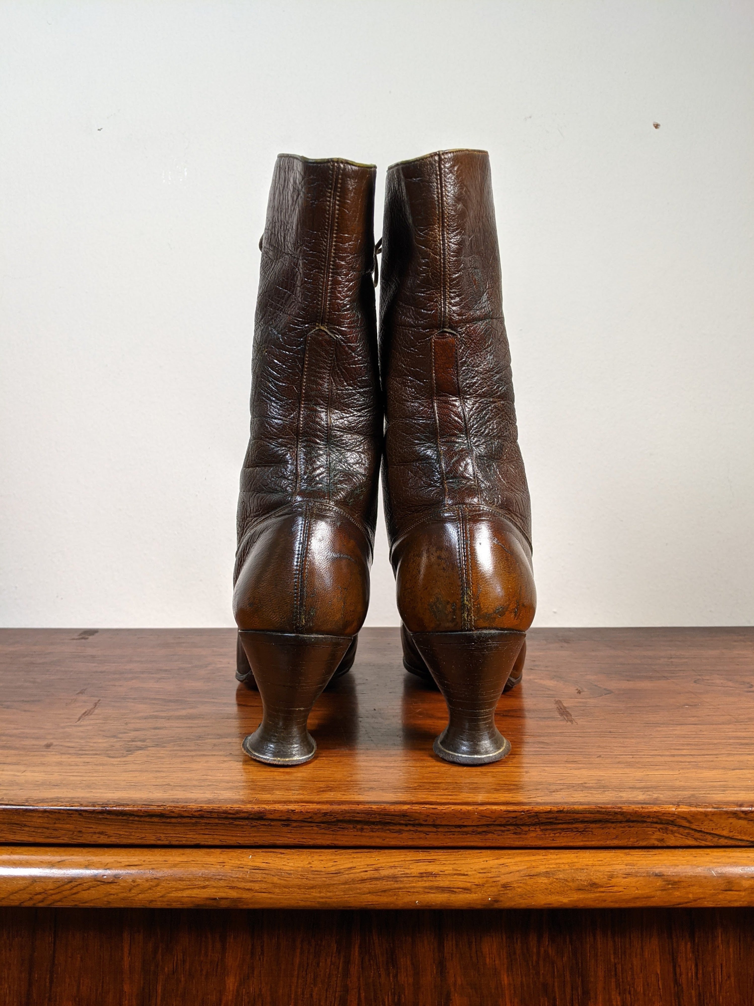c. 1910s-1920s Olive Brown Boots | Approx. Sz. 7-7.5