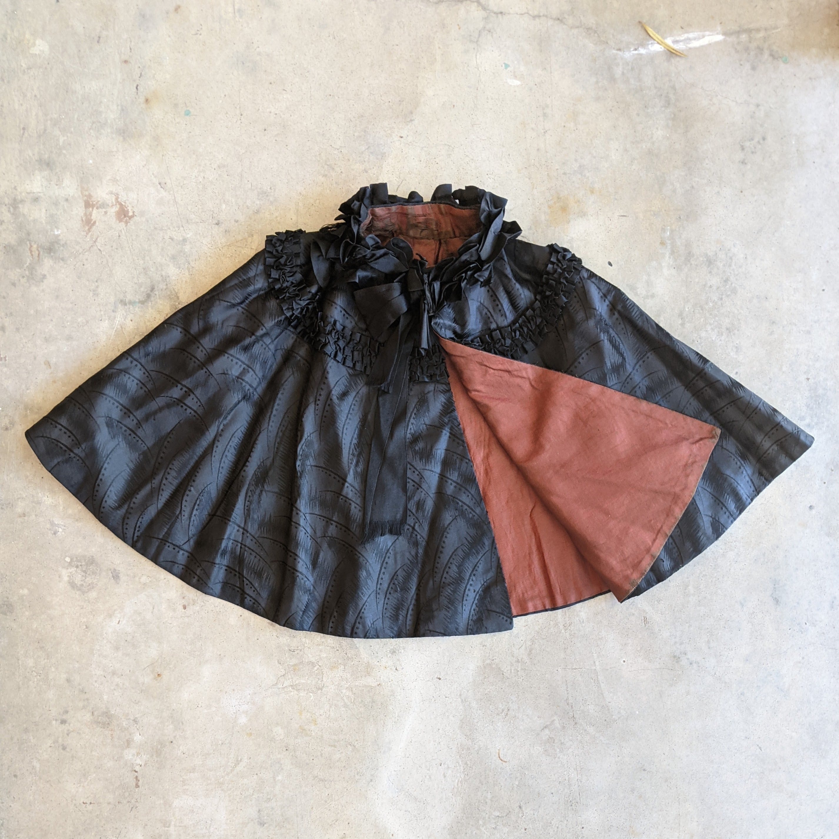 c. 1890s Silk Capelet