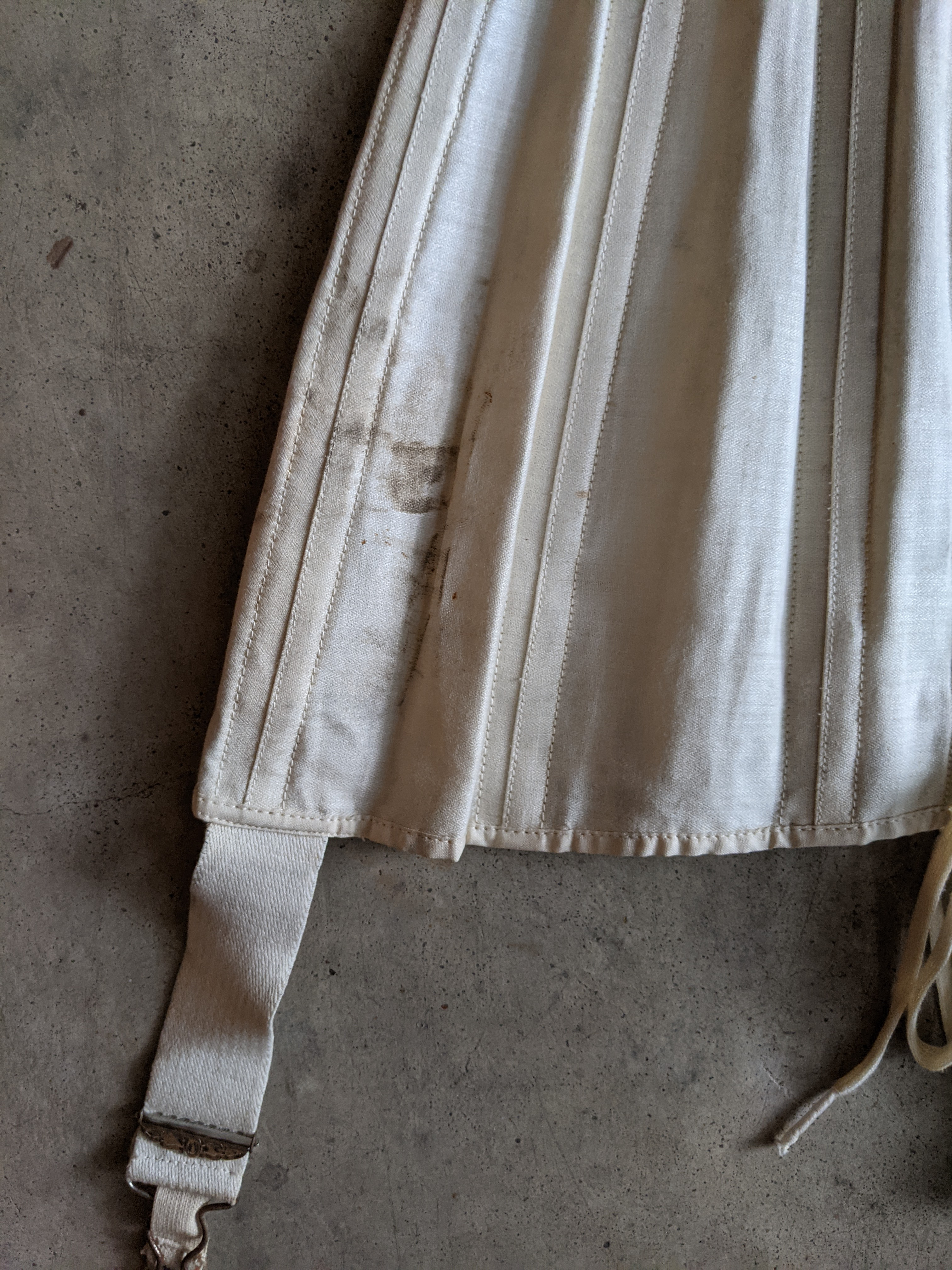 1910s Deadstock Corset - 22" -