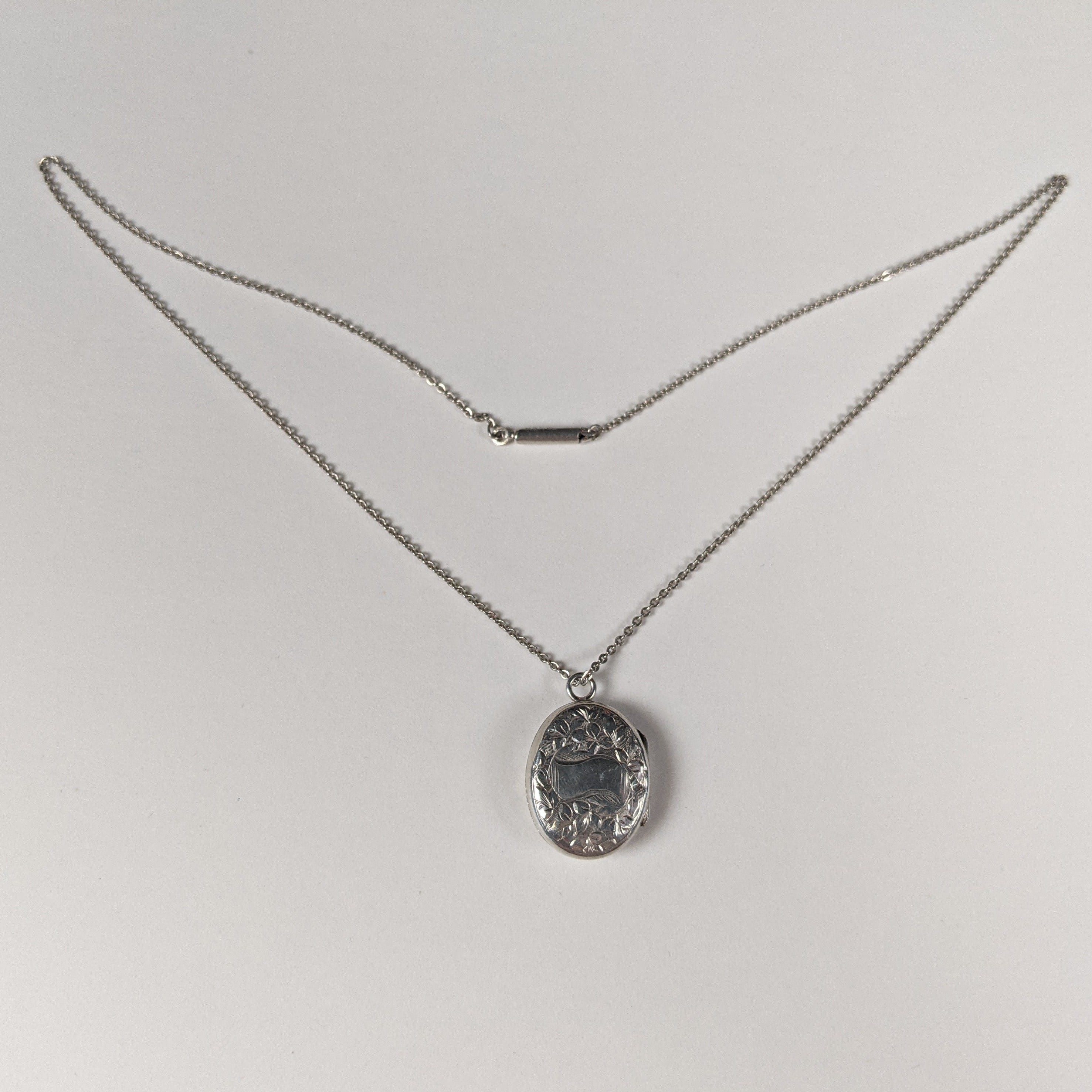 1899 Silver Locket + Chain