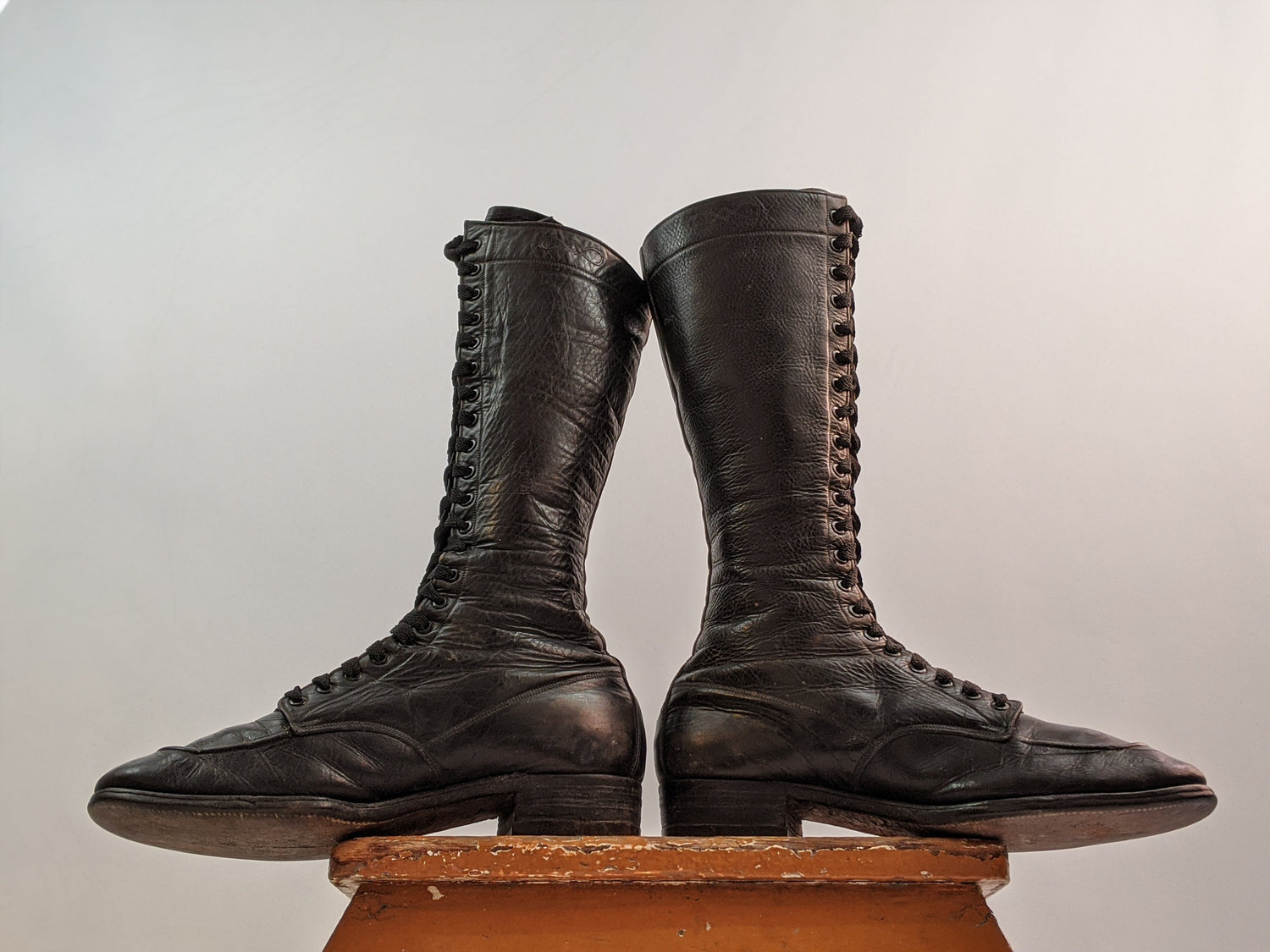 1920s-30s Tall Black Lace Up Boots | Approx Sz 6.5-7