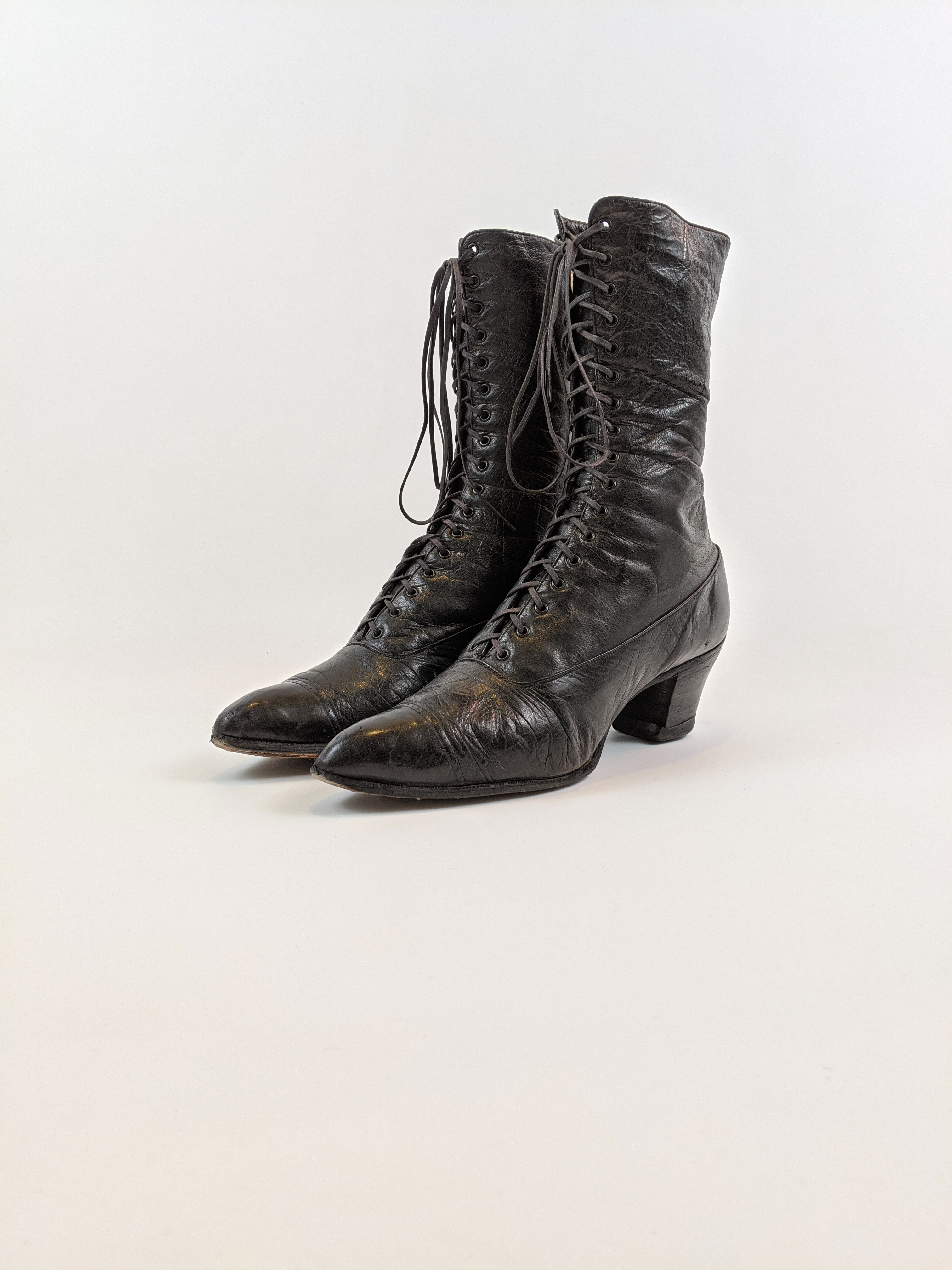 1910s-1920s Black Lace Up Boots | Approx Sz 6-6.5