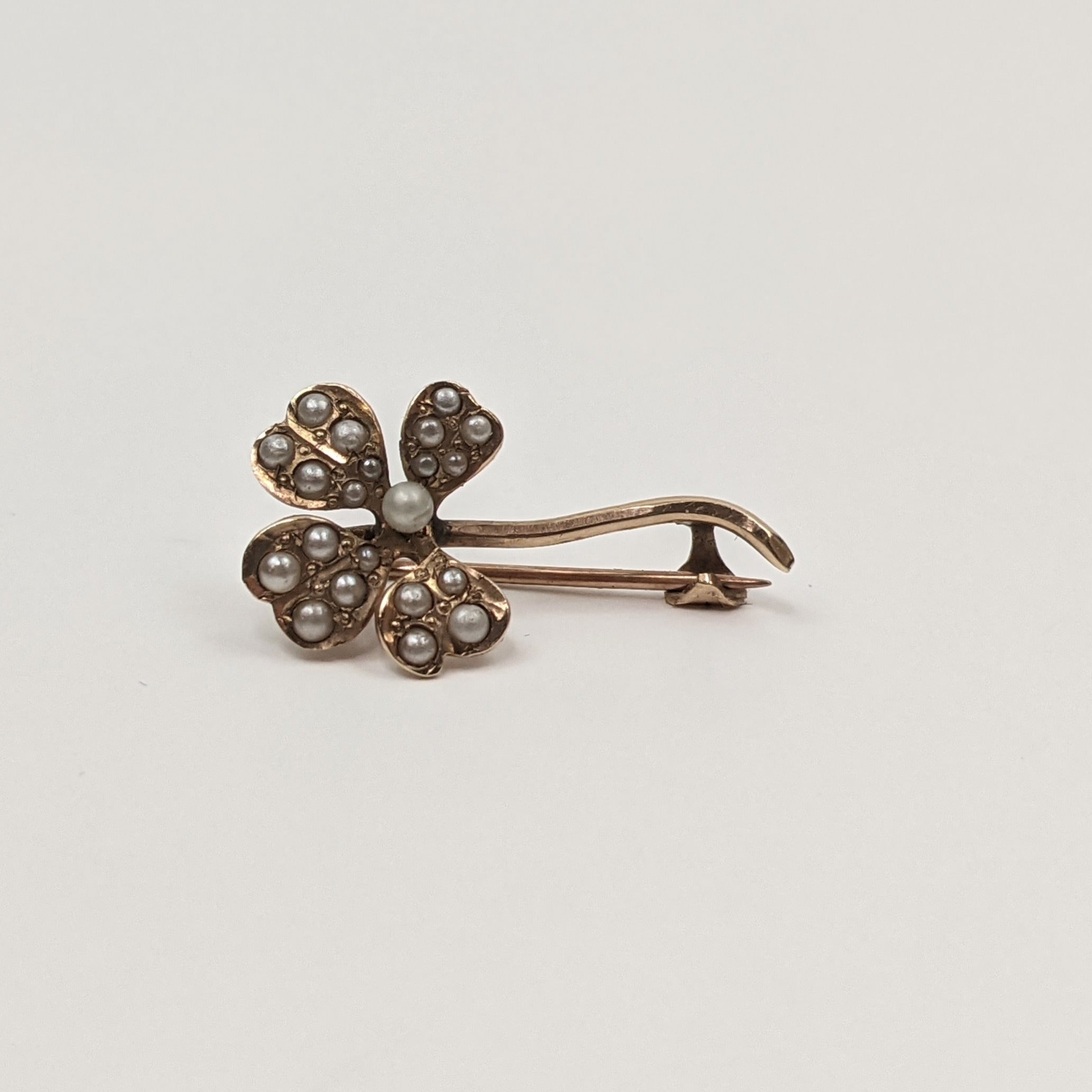 Edwardian 10k Gold Shamrock Brooch