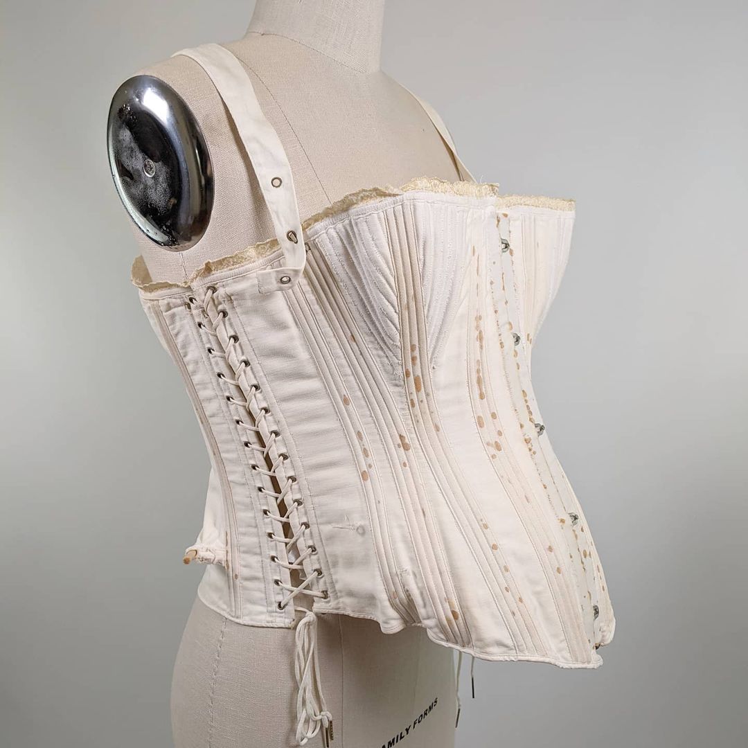 Side Lacing Maternity Corset C. 1890s