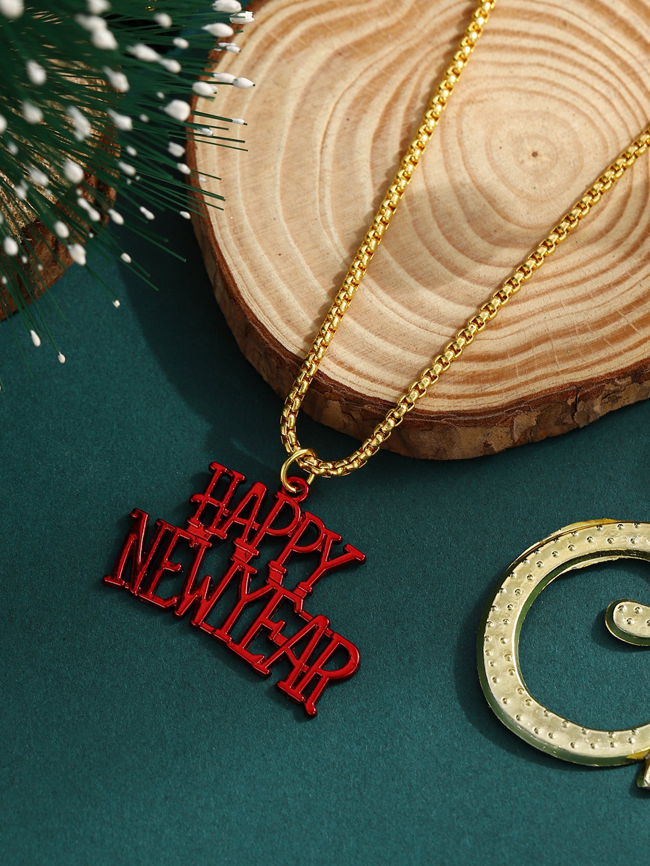 Happy New Year English Letter Happy New Year Fashion Classic Women's Necklace
