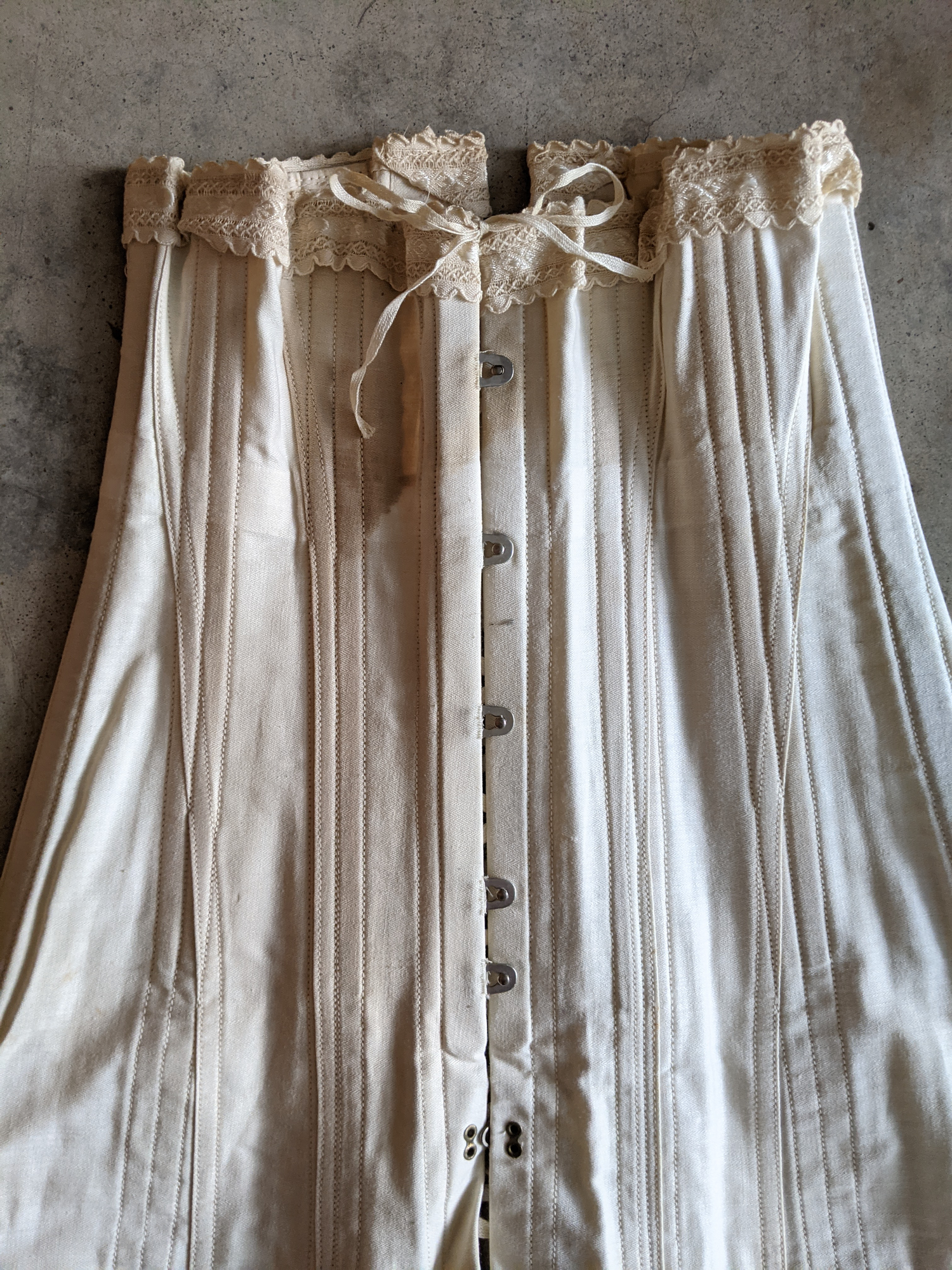 1910s Deadstock Corset - 22" - 