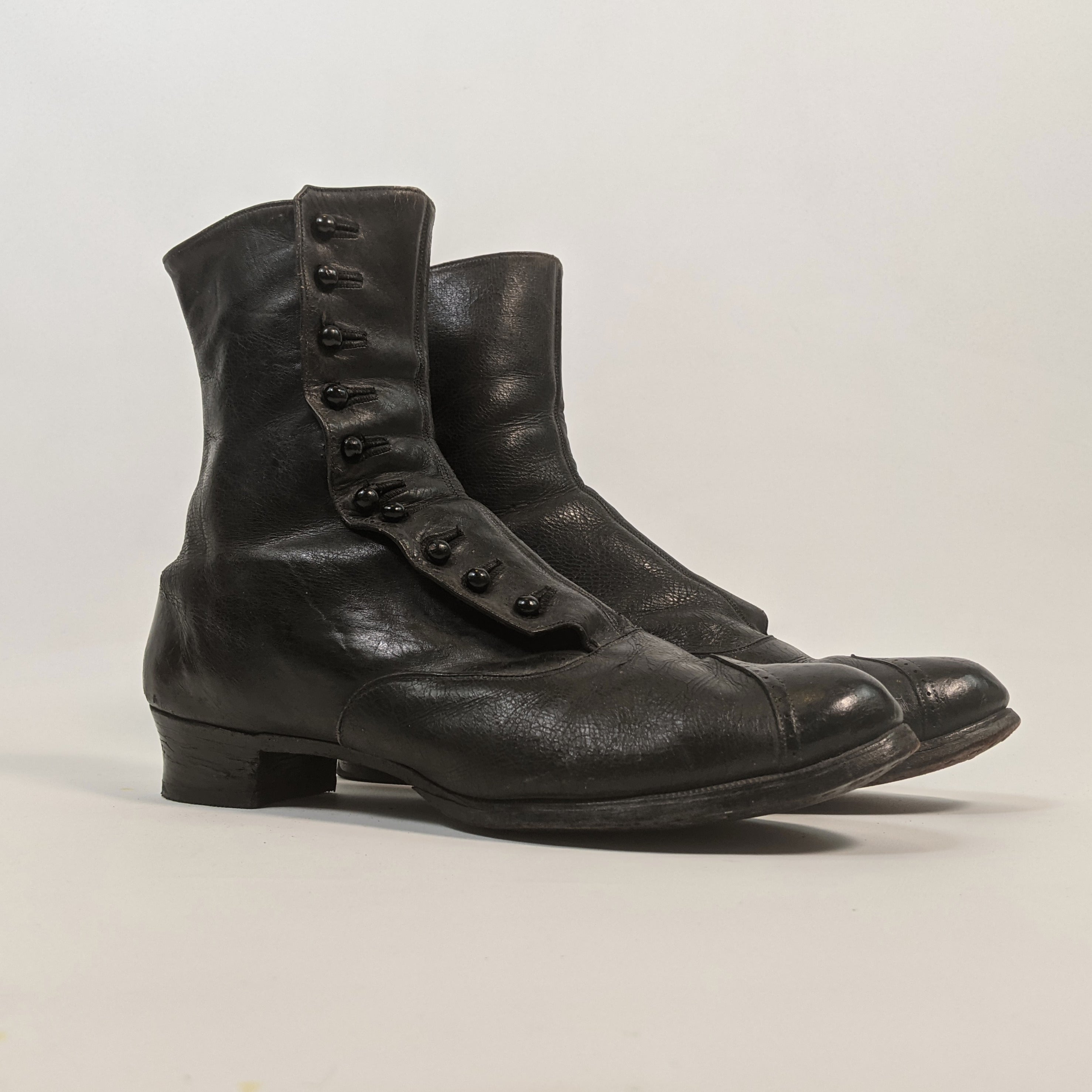 1900s Side Button Boots | Approx Sz 7.5-8