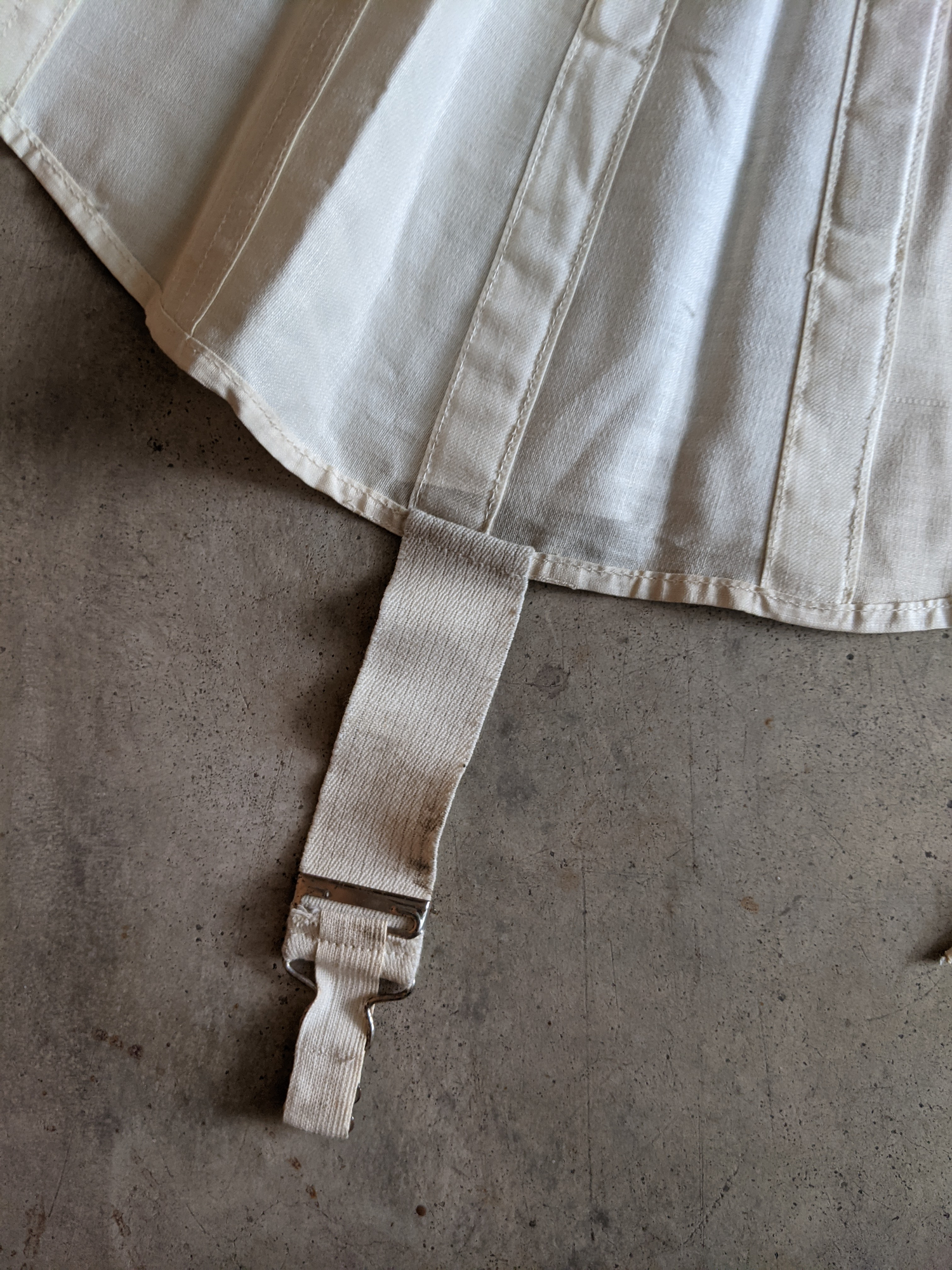 1910s Deadstock Corset - 22" - 