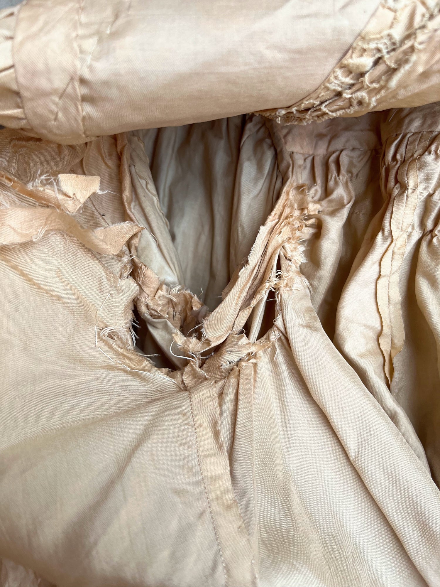 c. 1904 Peach Silk Blouse | Study + Display