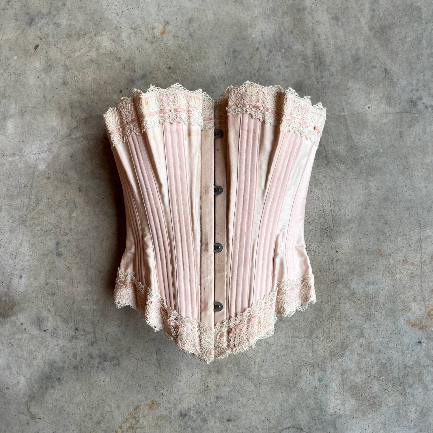 c. 1902 Pink Sateen Corset